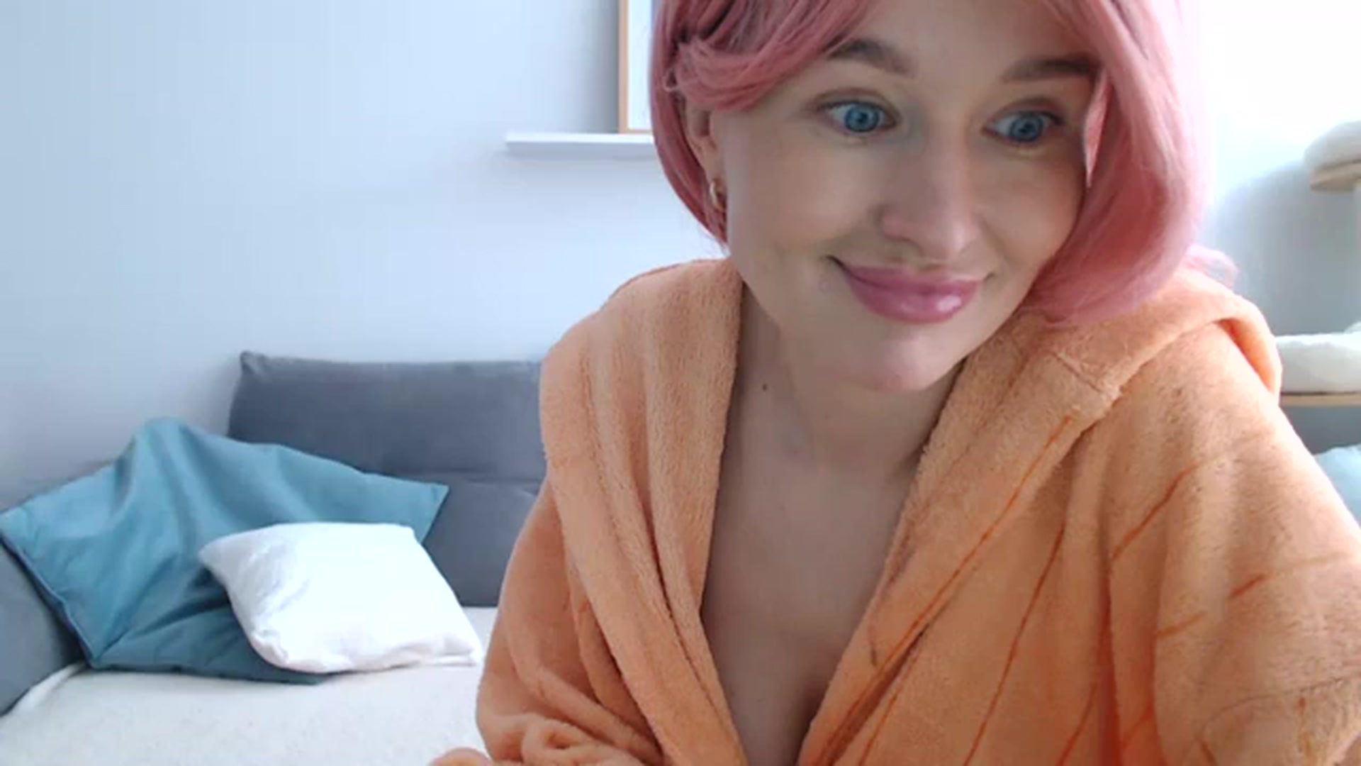 Gallery image thumbnail from Xxxawesomeart's myfreecams stream on, 11/30/2023, 12:55 image 10 of 20