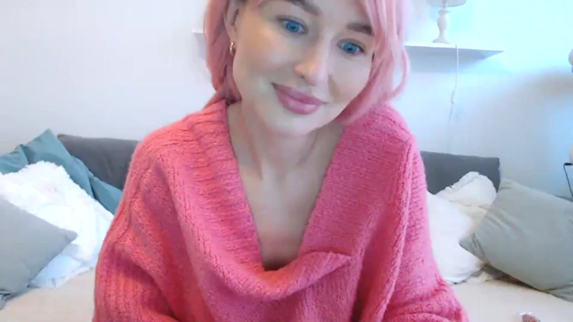 Gallery image thumbnail from Xxxawesomeart's myfreecams stream on, 12/26/2023, 12:14 image 9 of 20