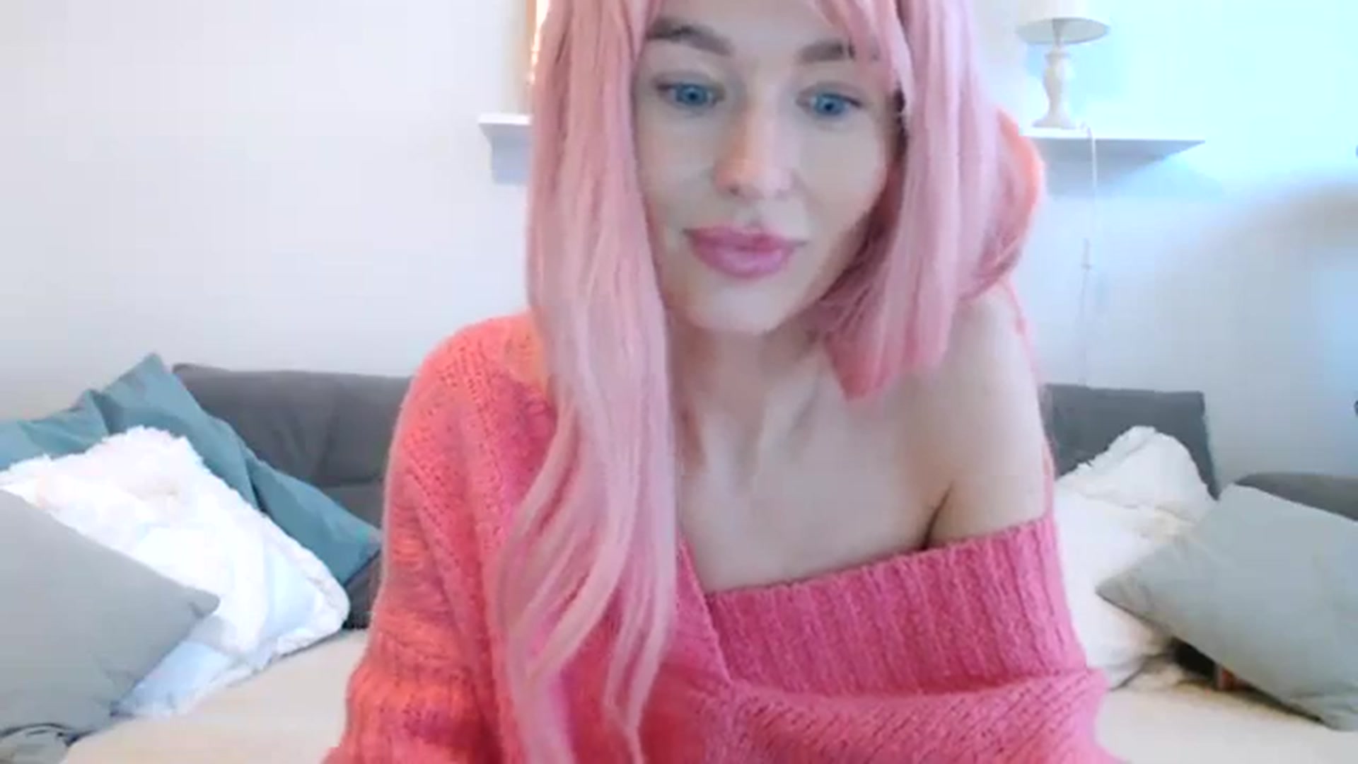 Gallery image thumbnail from Xxxawesomeart's myfreecams stream on, 12/26/2023, 13:12 image 6 of 20
