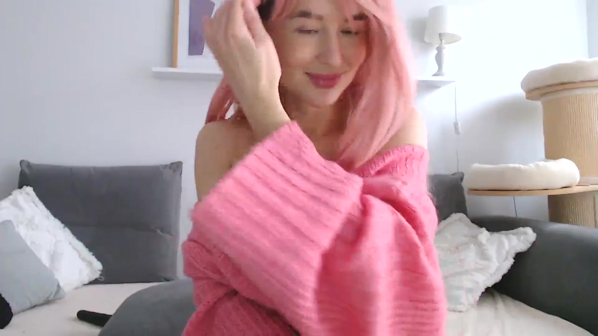 Gallery image thumbnail from Xxxawesomeart's myfreecams stream on, 01/13/2024, 12:50 image 3 of 20
