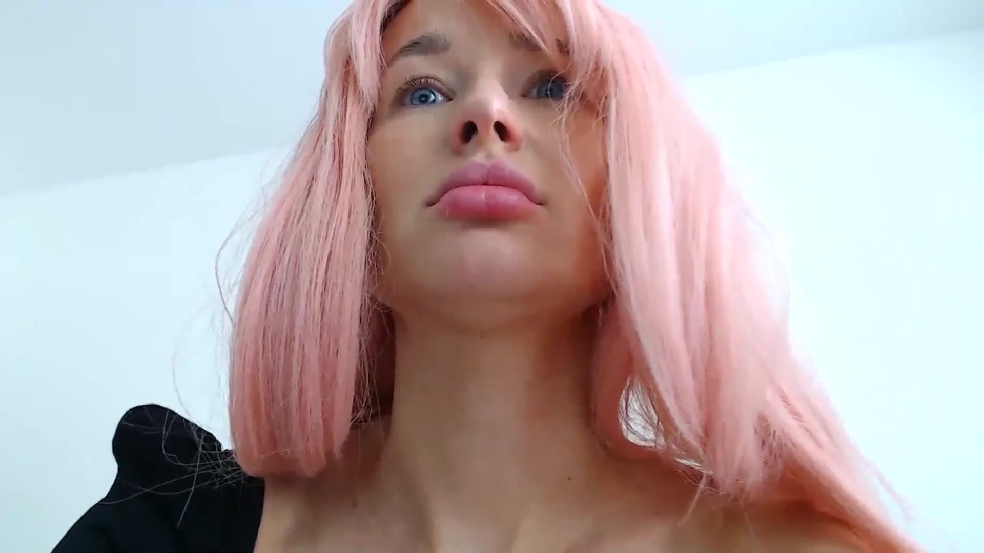 Gallery image thumbnail from Xxxawesomeart's myfreecams stream on, 06/12/2024, 07:22 image 20 of 20