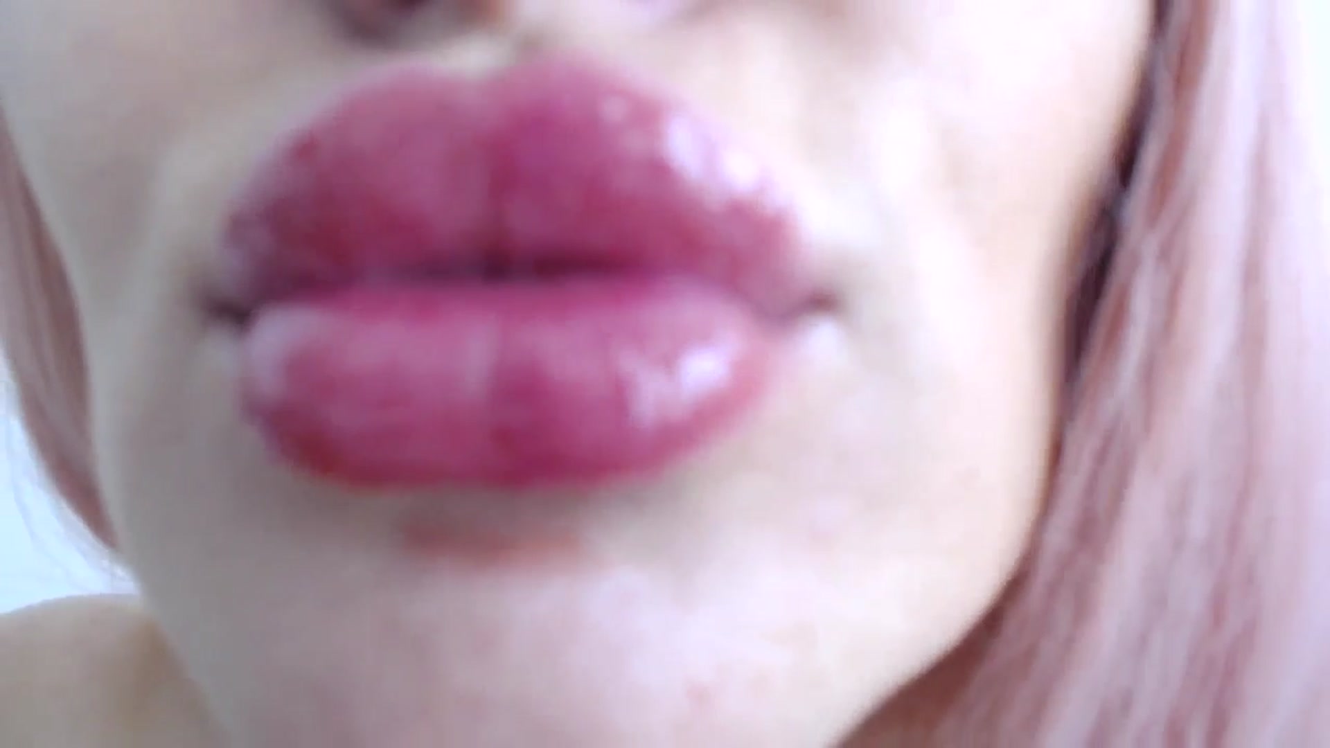 Gallery image thumbnail from Xxxawesomeart's myfreecams stream on, 06/13/2024, 13:23 image 7 of 20