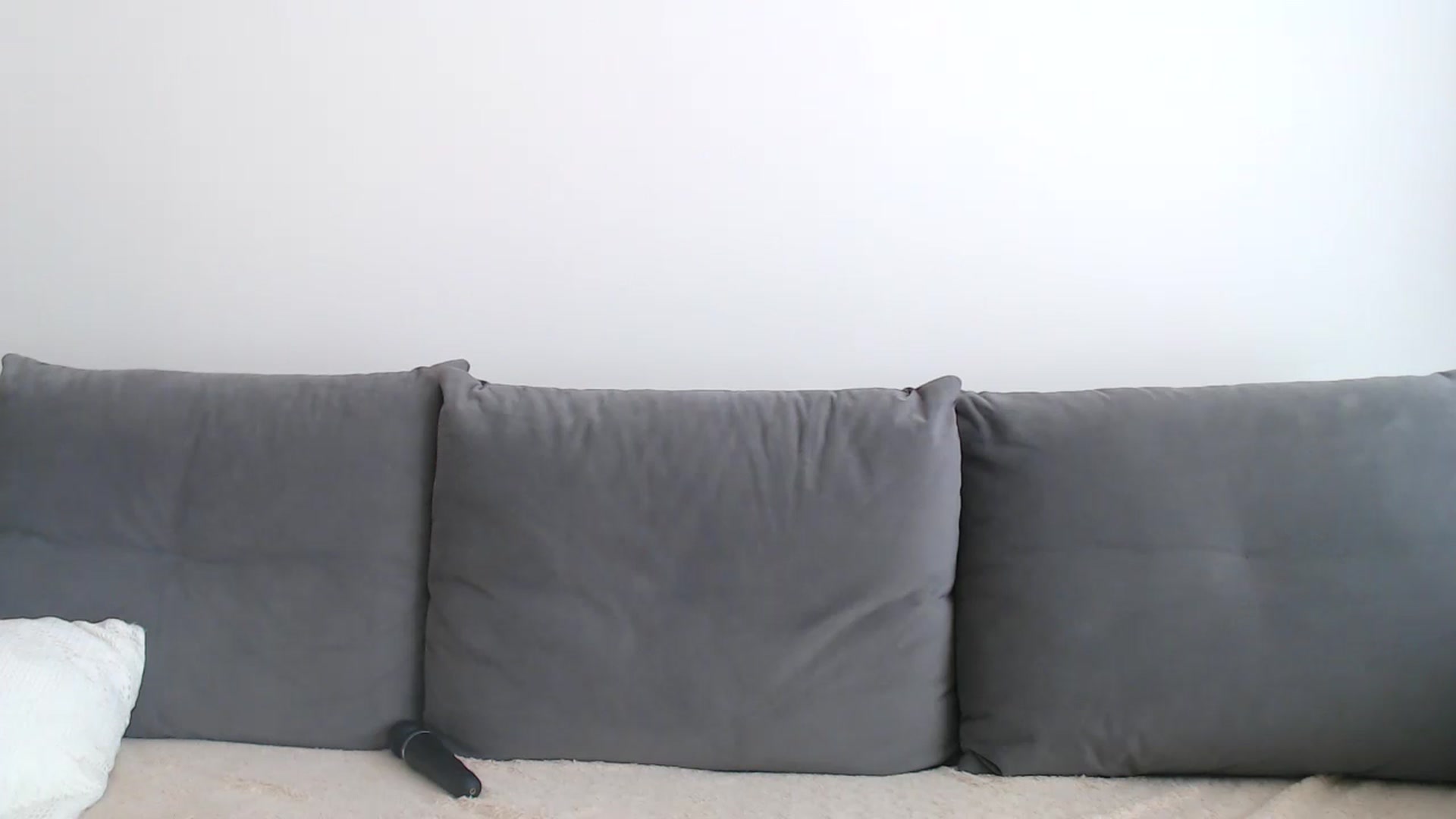 Gallery image thumbnail from Xxxawesomeart's myfreecams stream on, 06/14/2024, 13:01 image 8 of 20