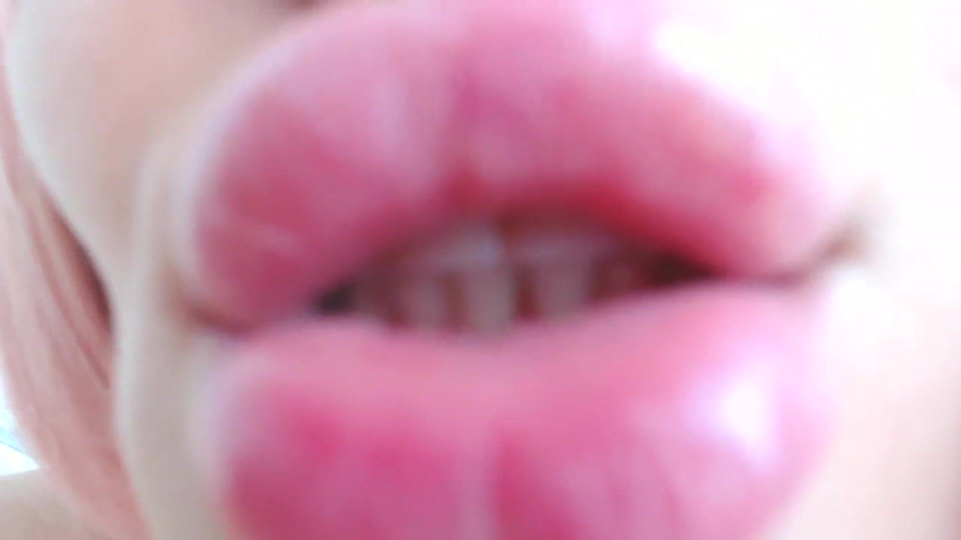 Gallery image thumbnail from Xxxawesomeart's myfreecams stream on, 08/30/2024, 11:08 image 14 of 20
