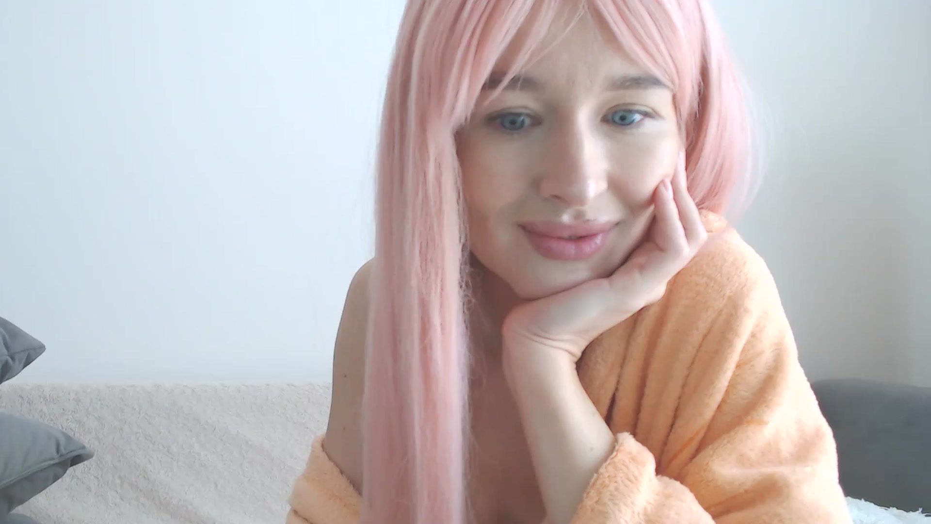 Gallery image thumbnail from Xxxawesomeart's myfreecams stream on, 10/28/2024, 11:24 image 11 of 20