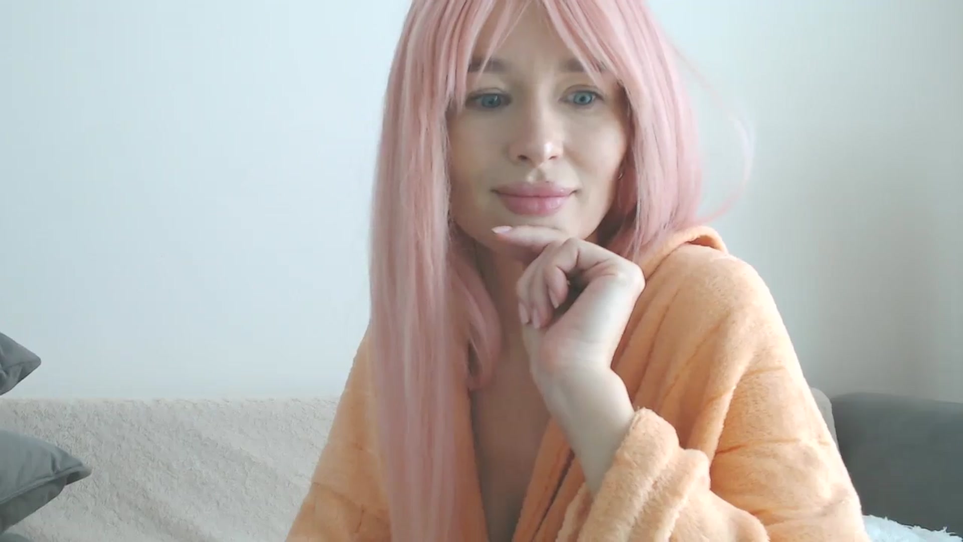 Gallery image thumbnail from Xxxawesomeart's myfreecams stream on, 10/28/2024, 11:24 image 18 of 20