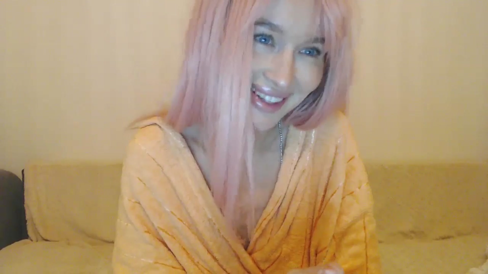 Gallery image thumbnail from Xxxawesomeart's myfreecams stream on, 11/09/2024, 19:11 image 3 of 20
