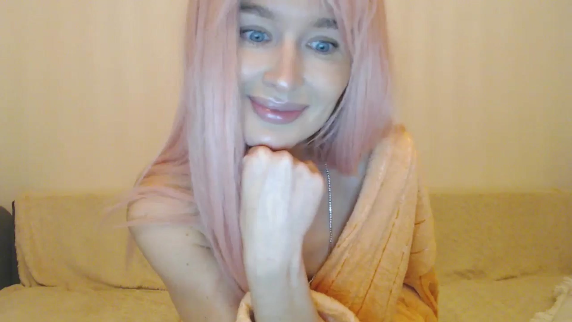 Gallery image thumbnail from Xxxawesomeart's myfreecams stream on, 11/09/2024, 19:11 image 5 of 20