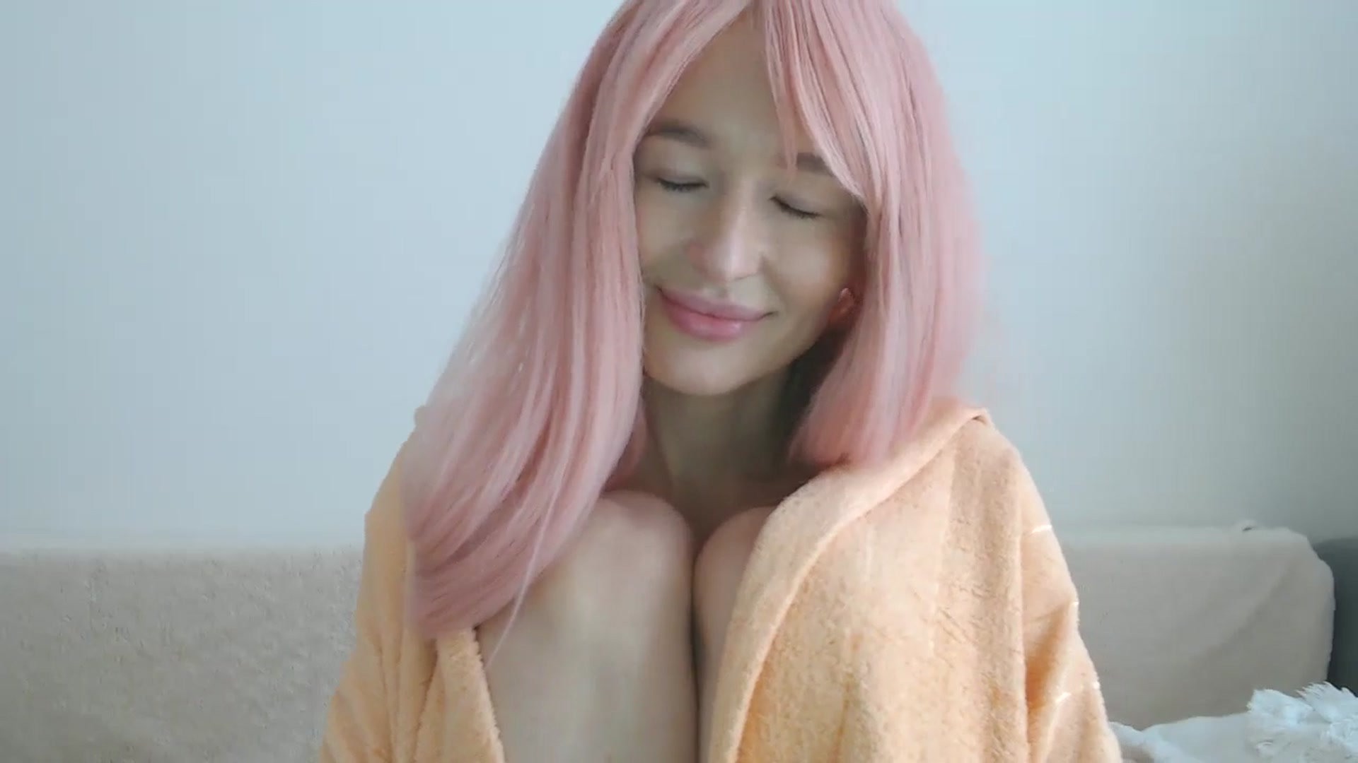 Gallery image thumbnail from Xxxawesomeart's myfreecams stream on, 11/12/2024, 12:00 image 2 of 20