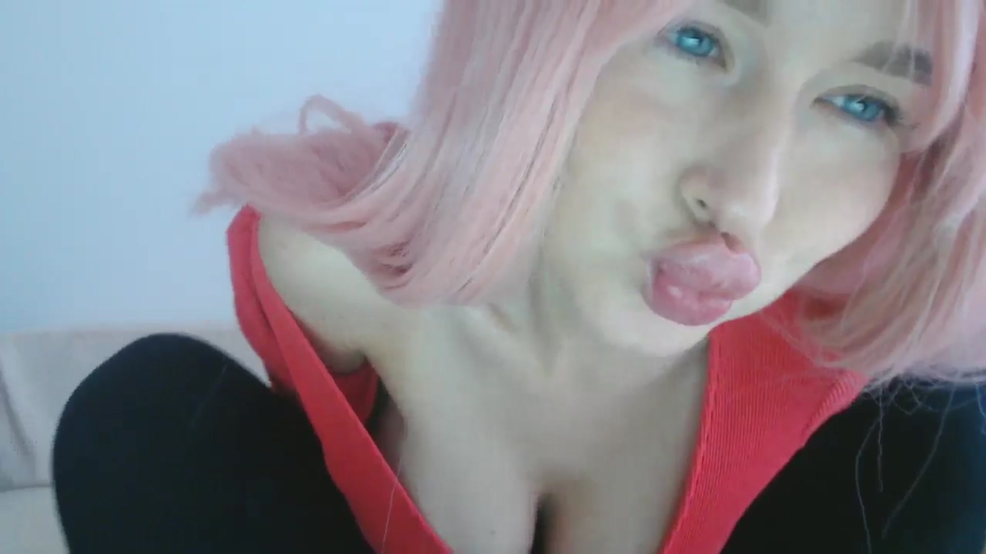 Gallery image thumbnail from Xxxawesomeart's myfreecams stream on, 11/19/2024, 11:27 image 19 of 20