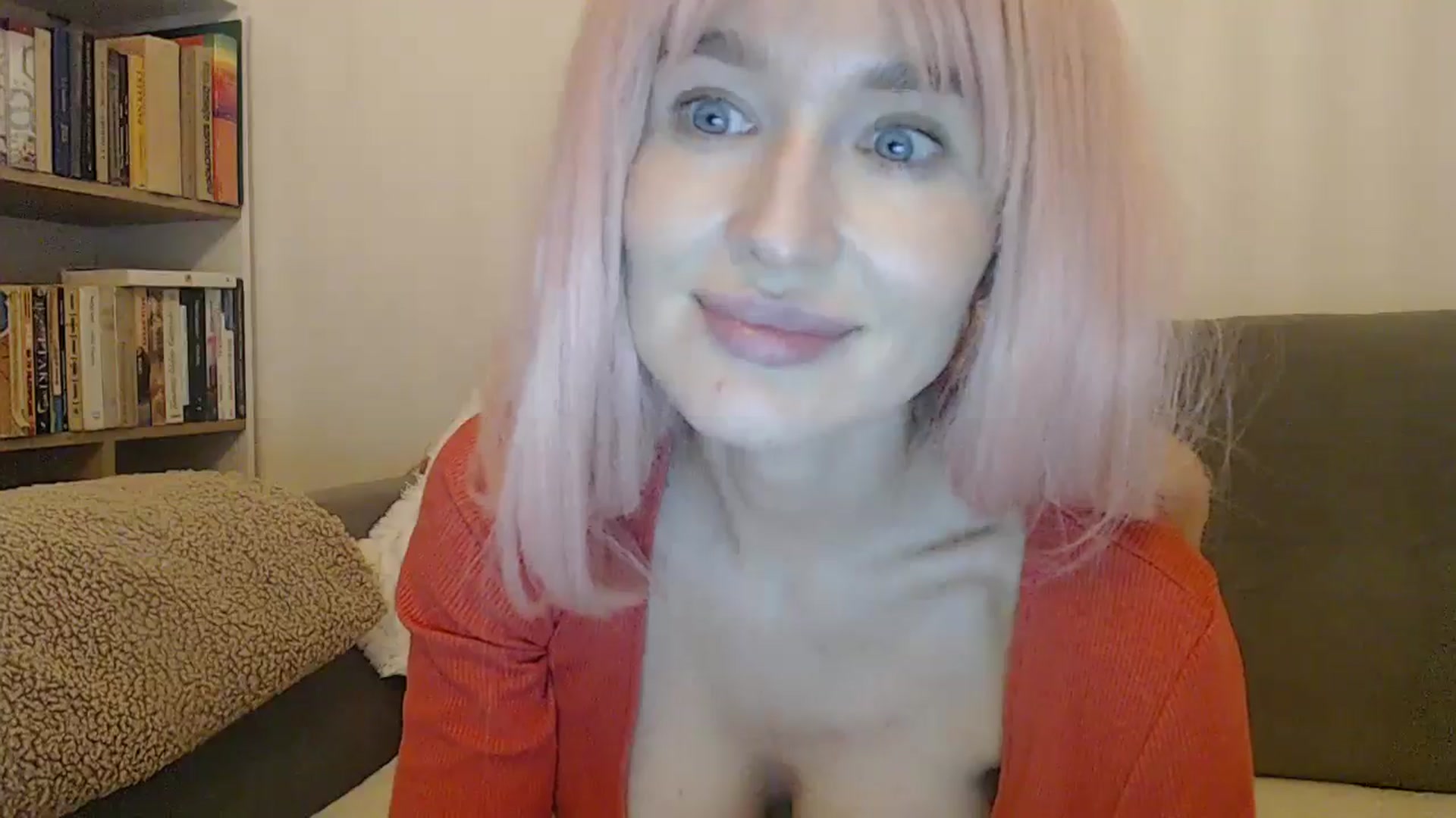 Gallery image thumbnail from Xxxawesomeart's myfreecams stream on, 11/30/2024, 17:43 image 13 of 20