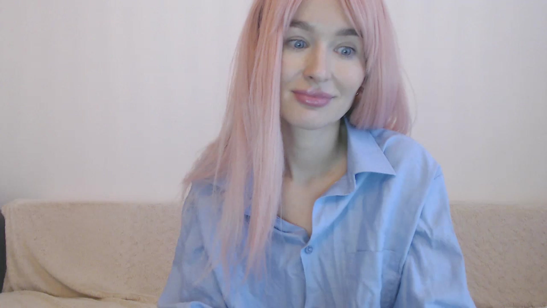 Gallery image thumbnail from Xxxawesomeart's myfreecams stream on, 12/07/2024, 13:15 image 14 of 20
