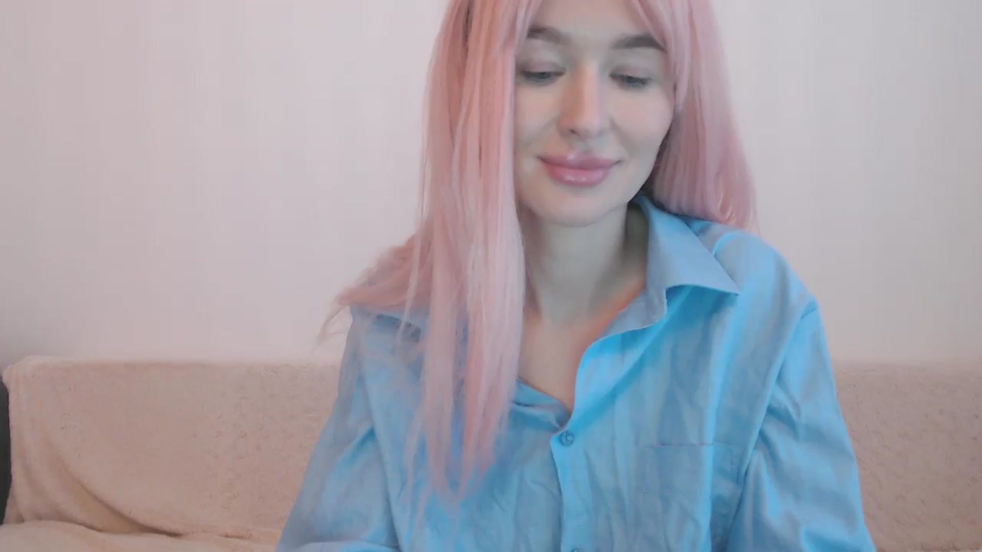 Gallery image thumbnail from Xxxawesomeart's myfreecams stream on, 12/07/2024, 13:15 image 6 of 20