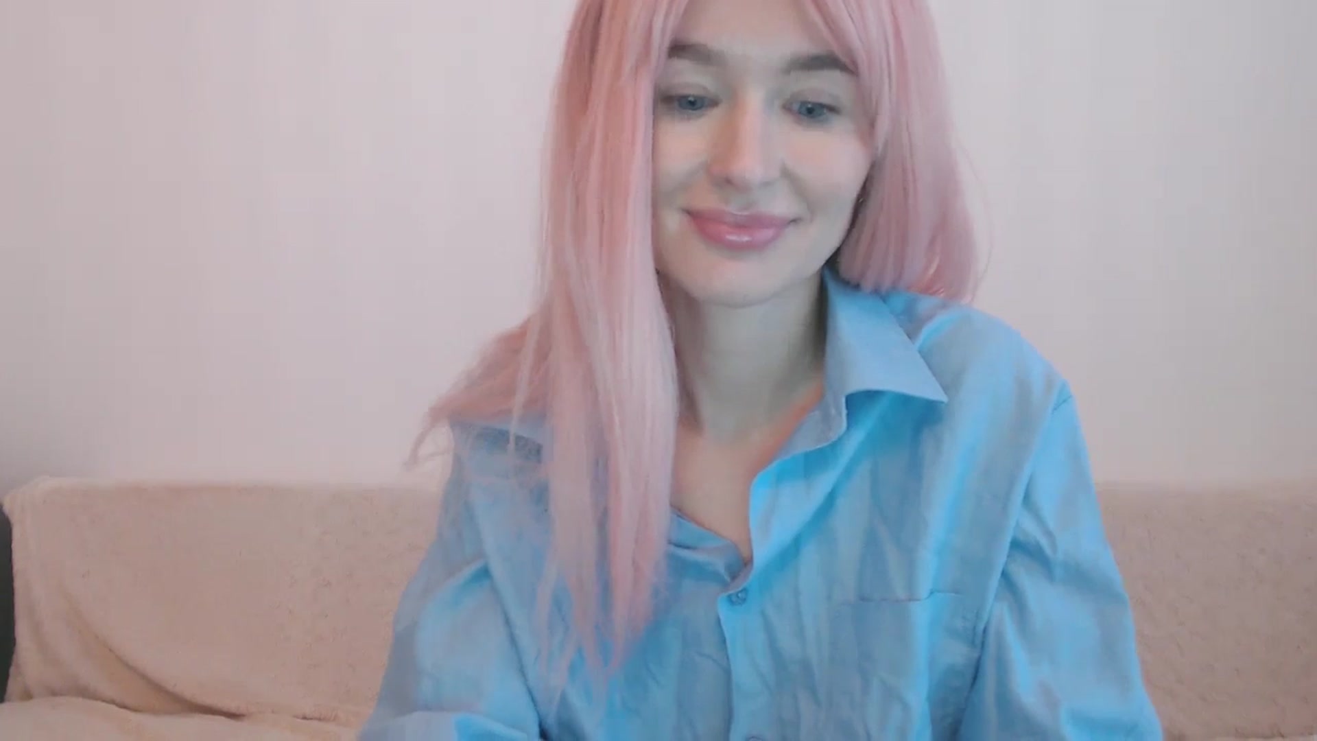 Gallery image thumbnail from Xxxawesomeart's myfreecams stream on, 12/07/2024, 13:15 image 7 of 20