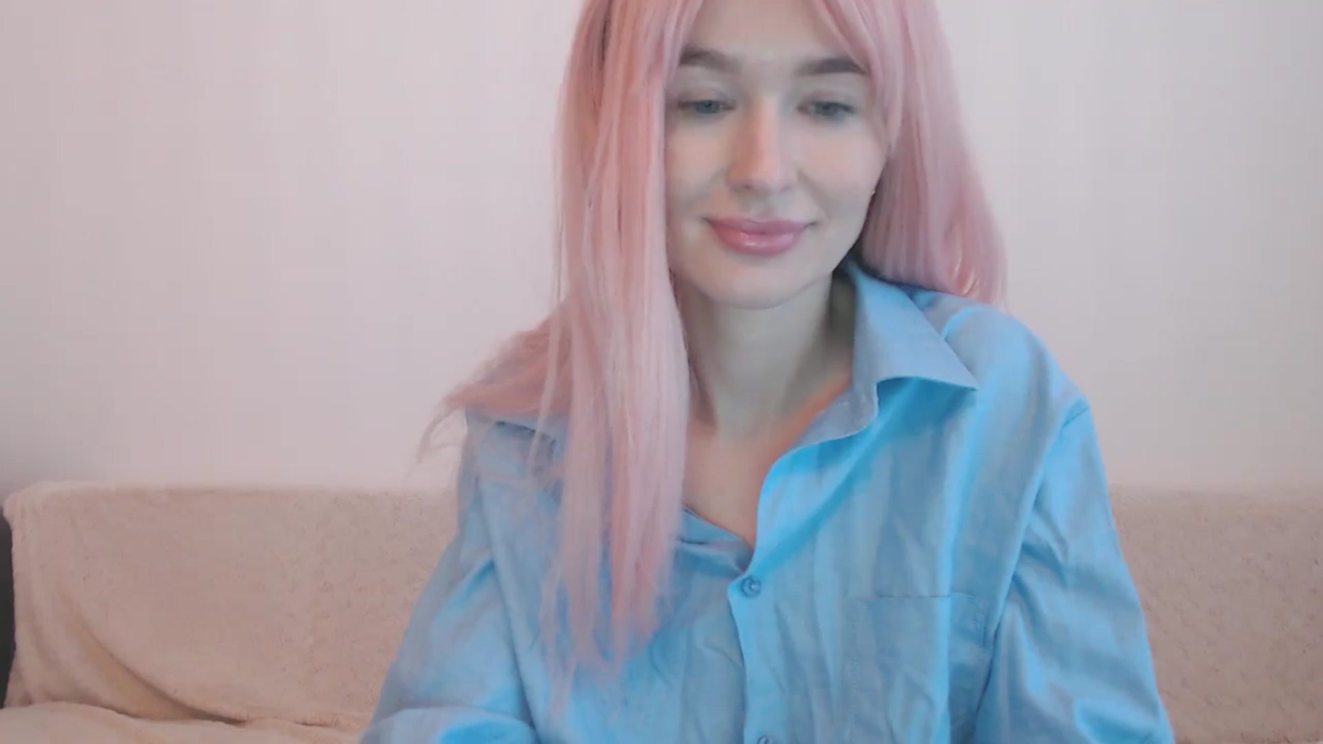 Gallery image thumbnail from Xxxawesomeart's myfreecams stream on, 12/07/2024, 13:15 image 5 of 20