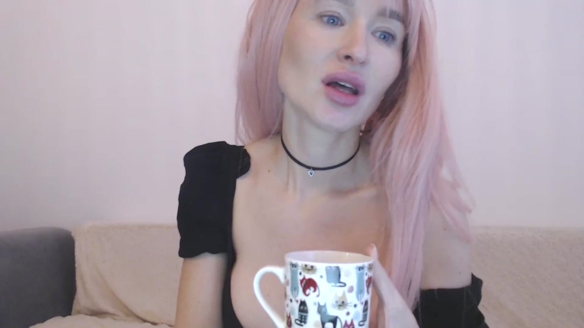 Gallery image thumbnail from Xxxawesomeart's myfreecams stream on, 12/07/2024, 13:58 image 5 of 20