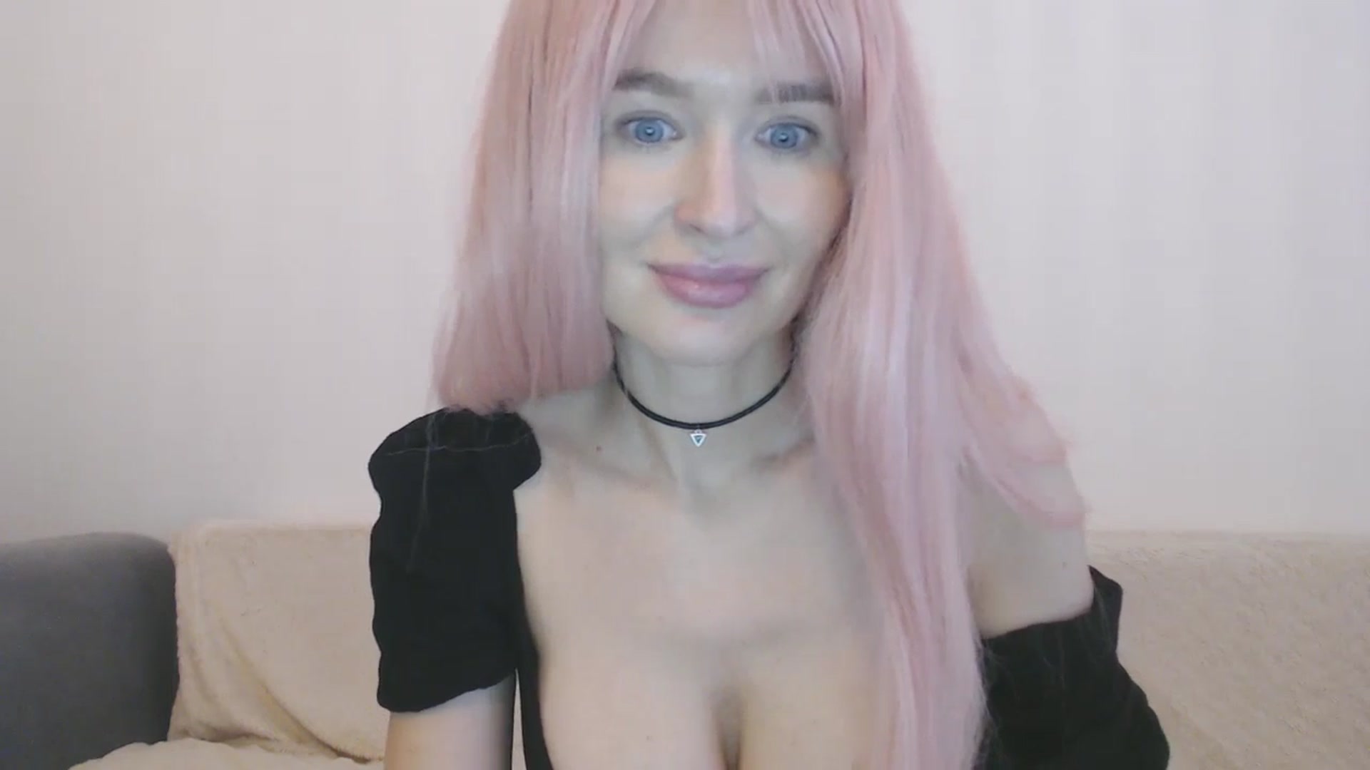 Gallery image thumbnail from Xxxawesomeart's myfreecams stream on, 12/07/2024, 13:58 image 9 of 20