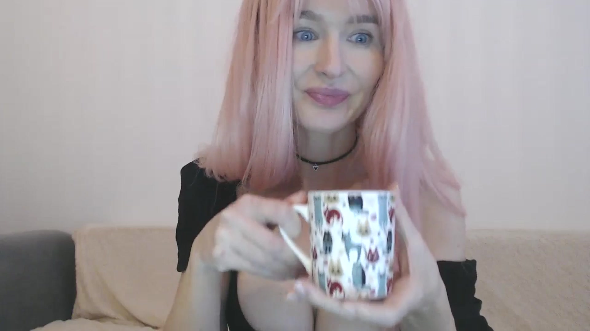 Gallery image thumbnail from Xxxawesomeart's myfreecams stream on, 12/07/2024, 13:58 image 4 of 20