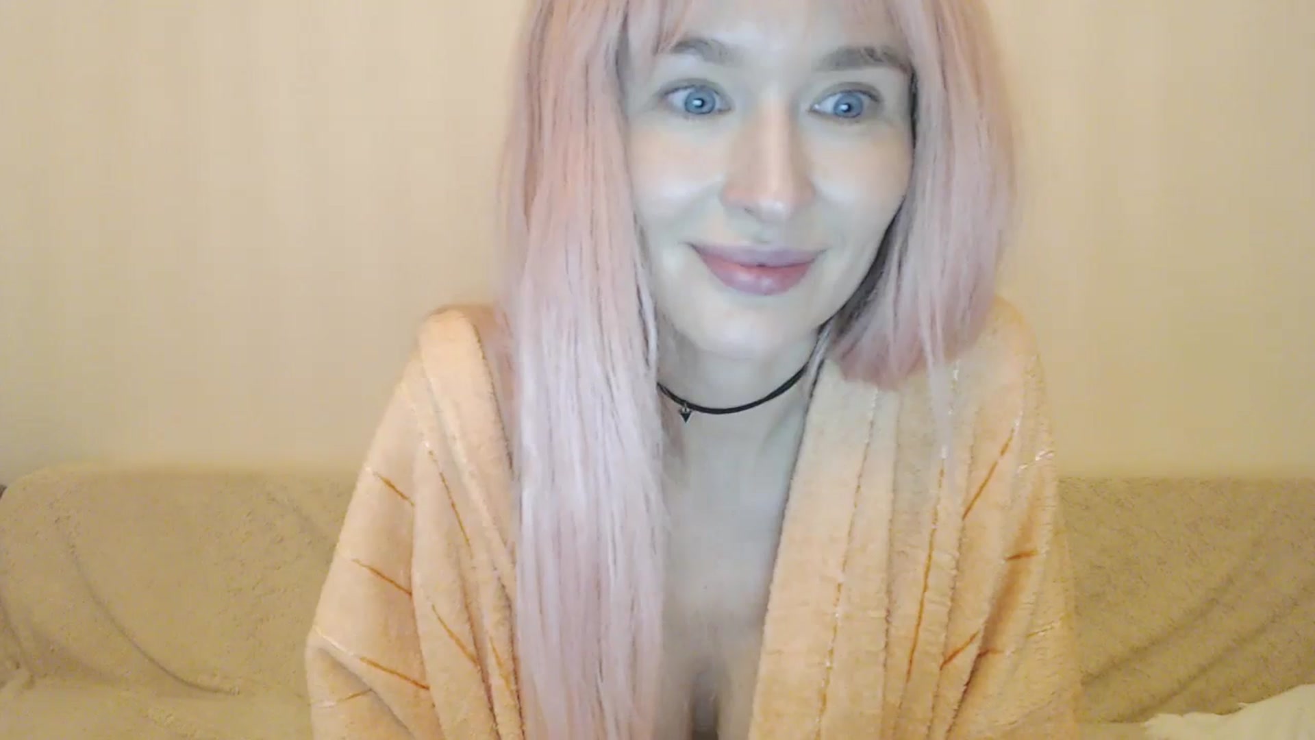 Gallery image thumbnail from Xxxawesomeart's myfreecams stream on, 12/08/2024, 16:30 image 18 of 20
