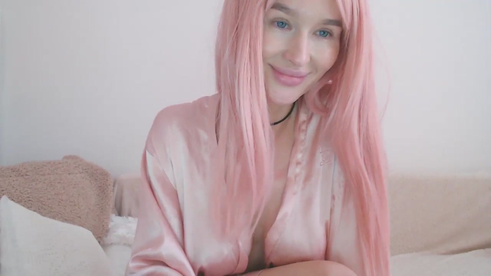Gallery image thumbnail from Xxxawesomeart's myfreecams stream on, 12/13/2024, 14:24 image 18 of 20