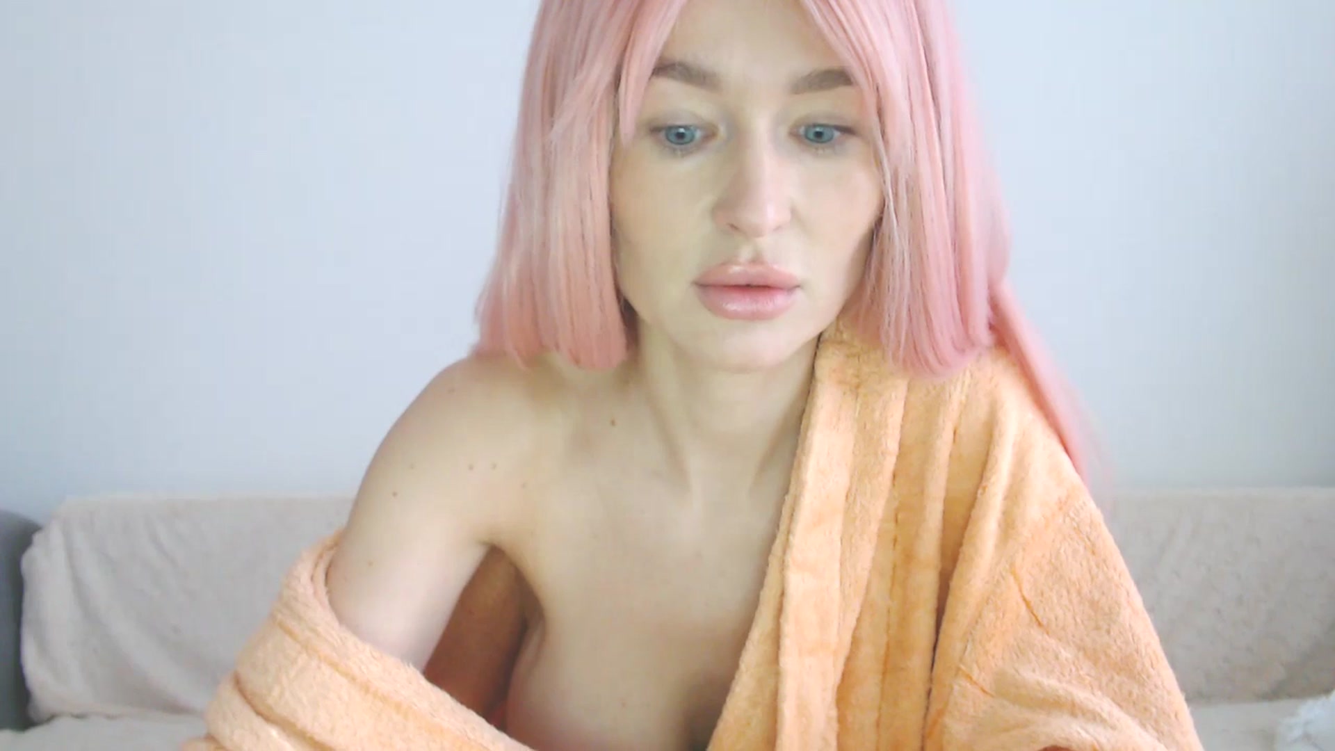 Gallery image thumbnail from Xxxawesomeart's myfreecams stream on, 12/23/2024, 12:07 image 10 of 20