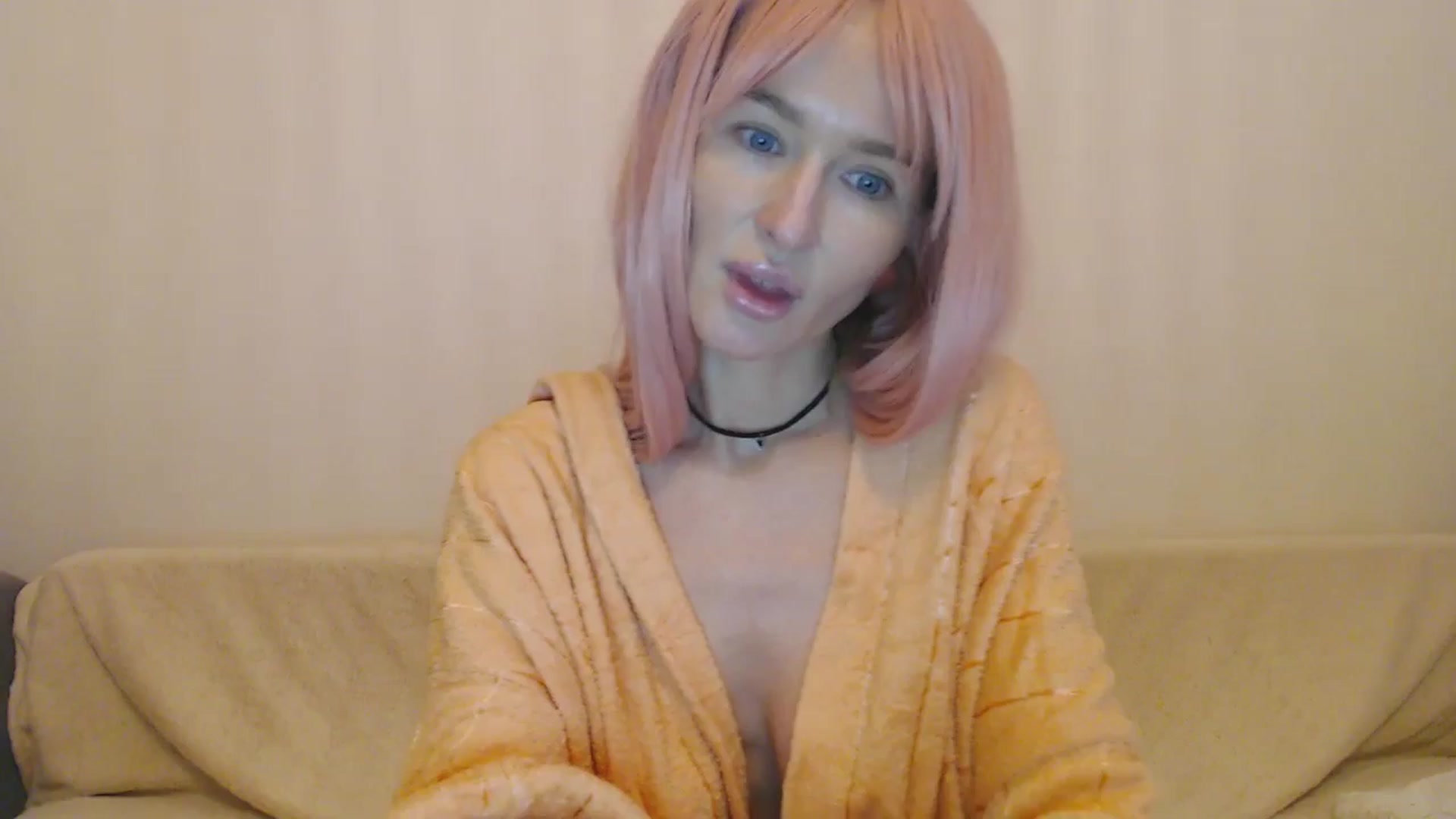 Gallery image thumbnail from Xxxawesomeart's myfreecams stream on, 12/24/2024, 14:49 image 16 of 20
