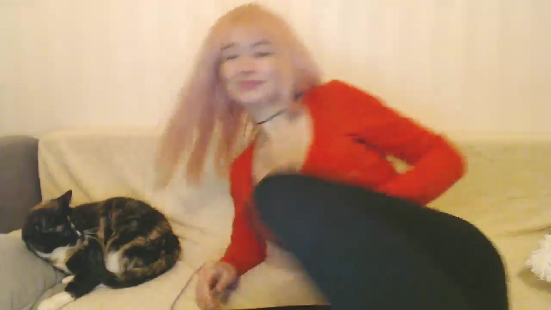 Gallery image thumbnail from Xxxawesomeart's myfreecams stream on, 12/29/2024, 19:38 image 17 of 20