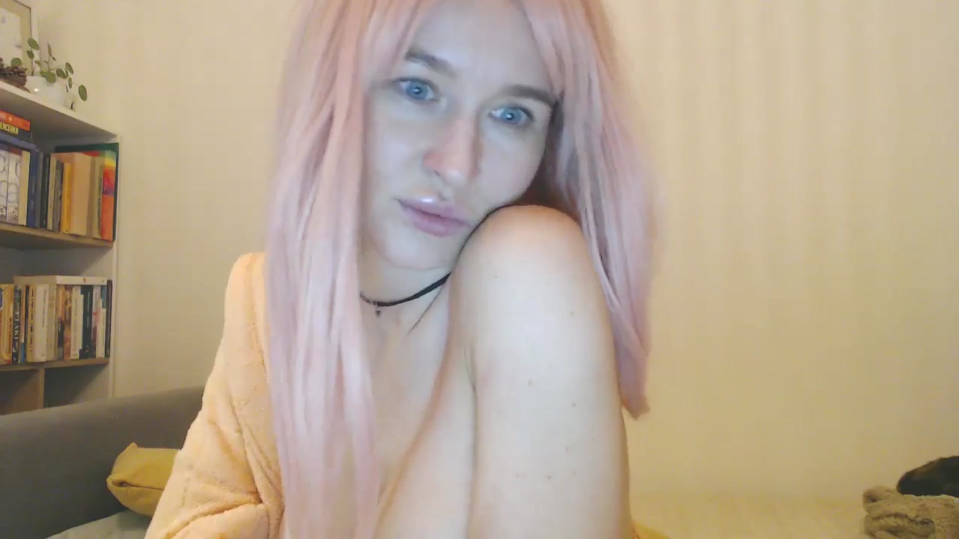 Gallery image thumbnail from Xxxawesomeart's myfreecams stream on, 12/31/2024, 19:38 image 16 of 20