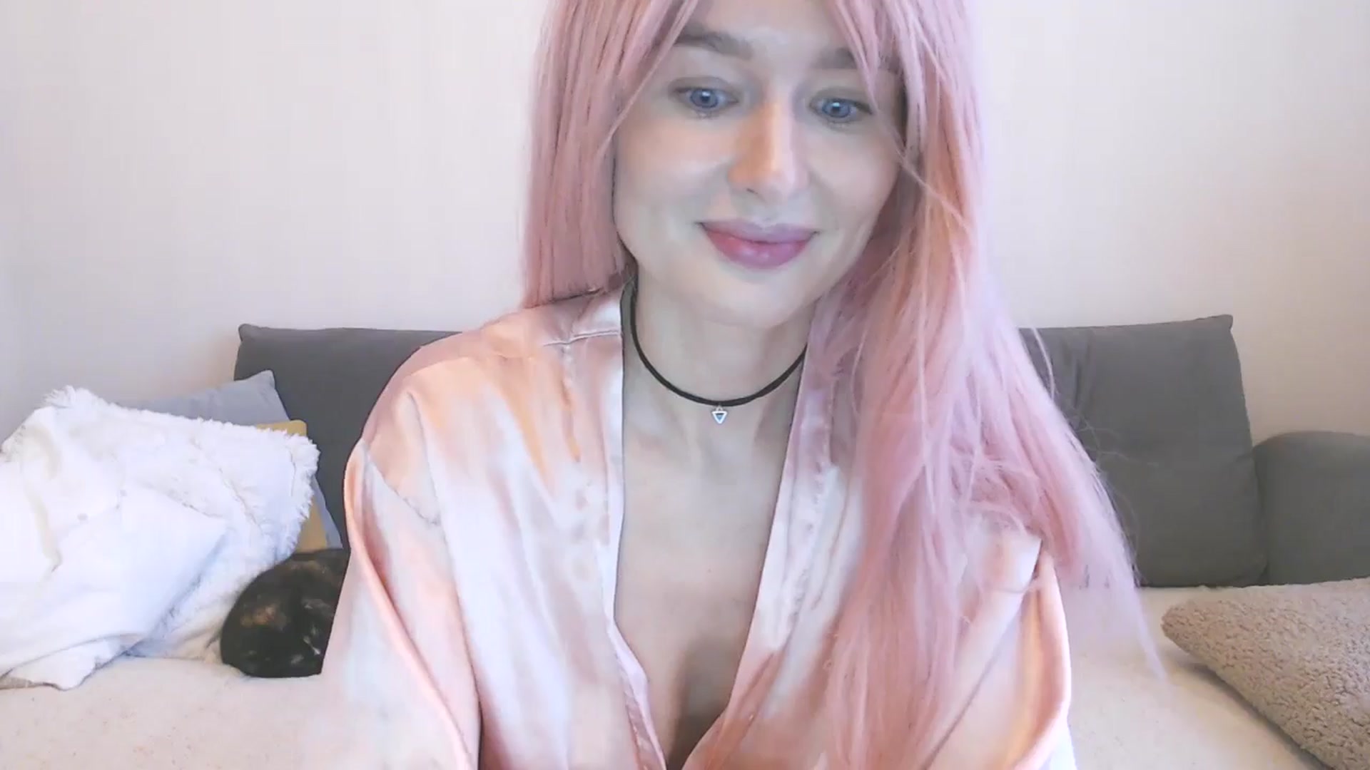 Gallery image thumbnail from Xxxawesomeart's myfreecams stream on, 01/06/2025, 14:57 image 8 of 20