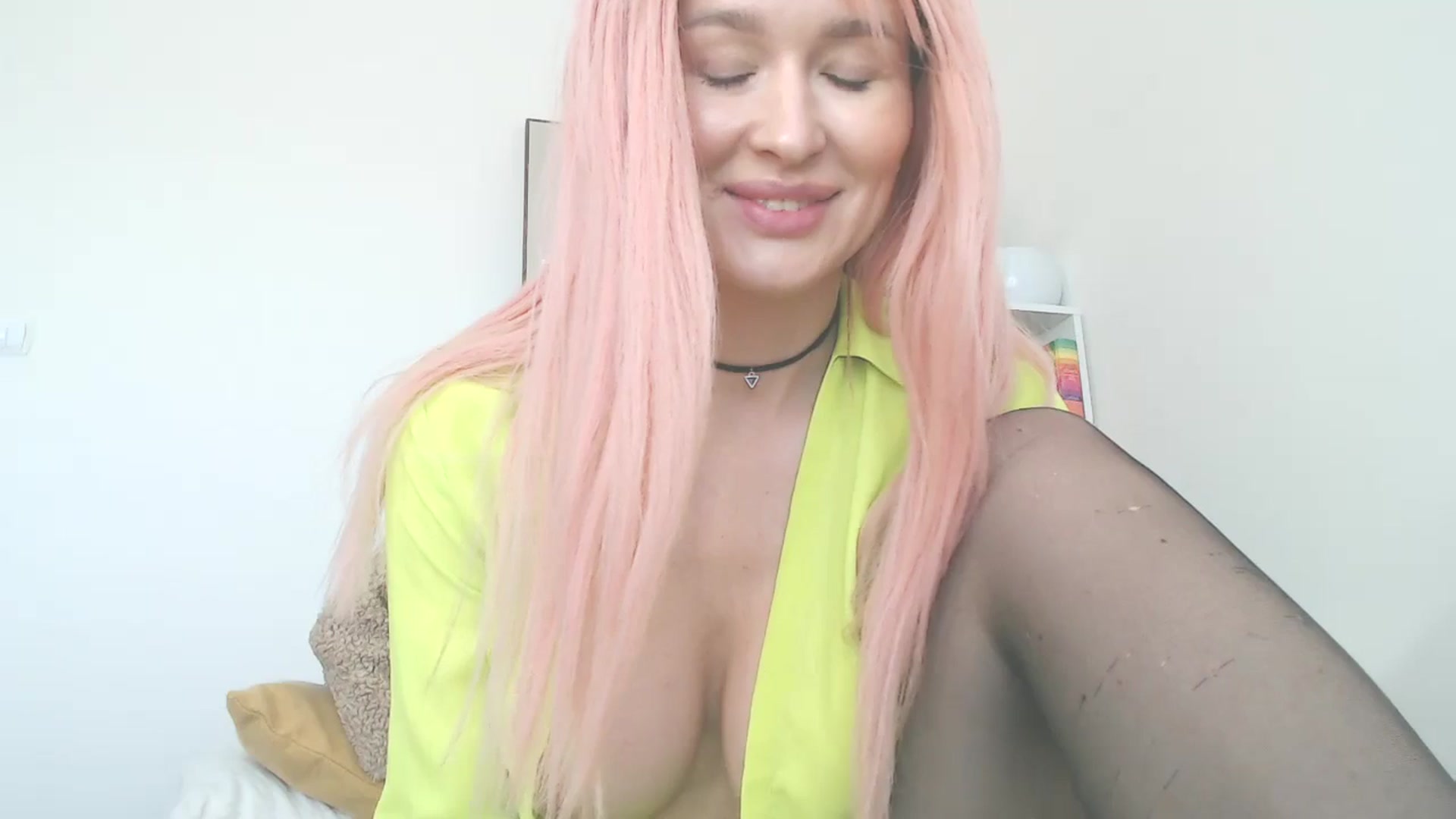 Gallery image thumbnail from Xxxawesomeart's myfreecams stream on, 01/19/2025, 14:02 image 7 of 20