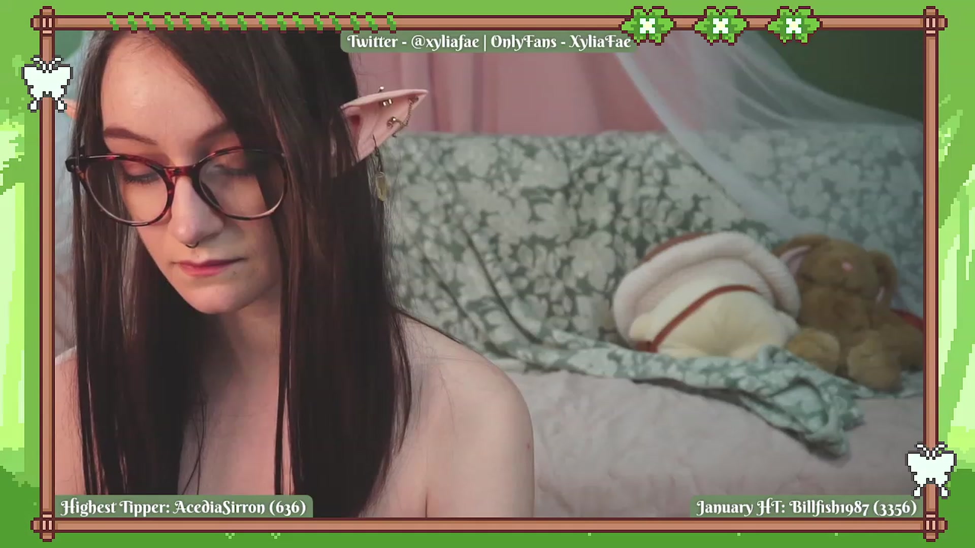Gallery image thumbnail from XyliaFae's myfreecams stream on, 01/10/2023, 03:38 image 16 of 20