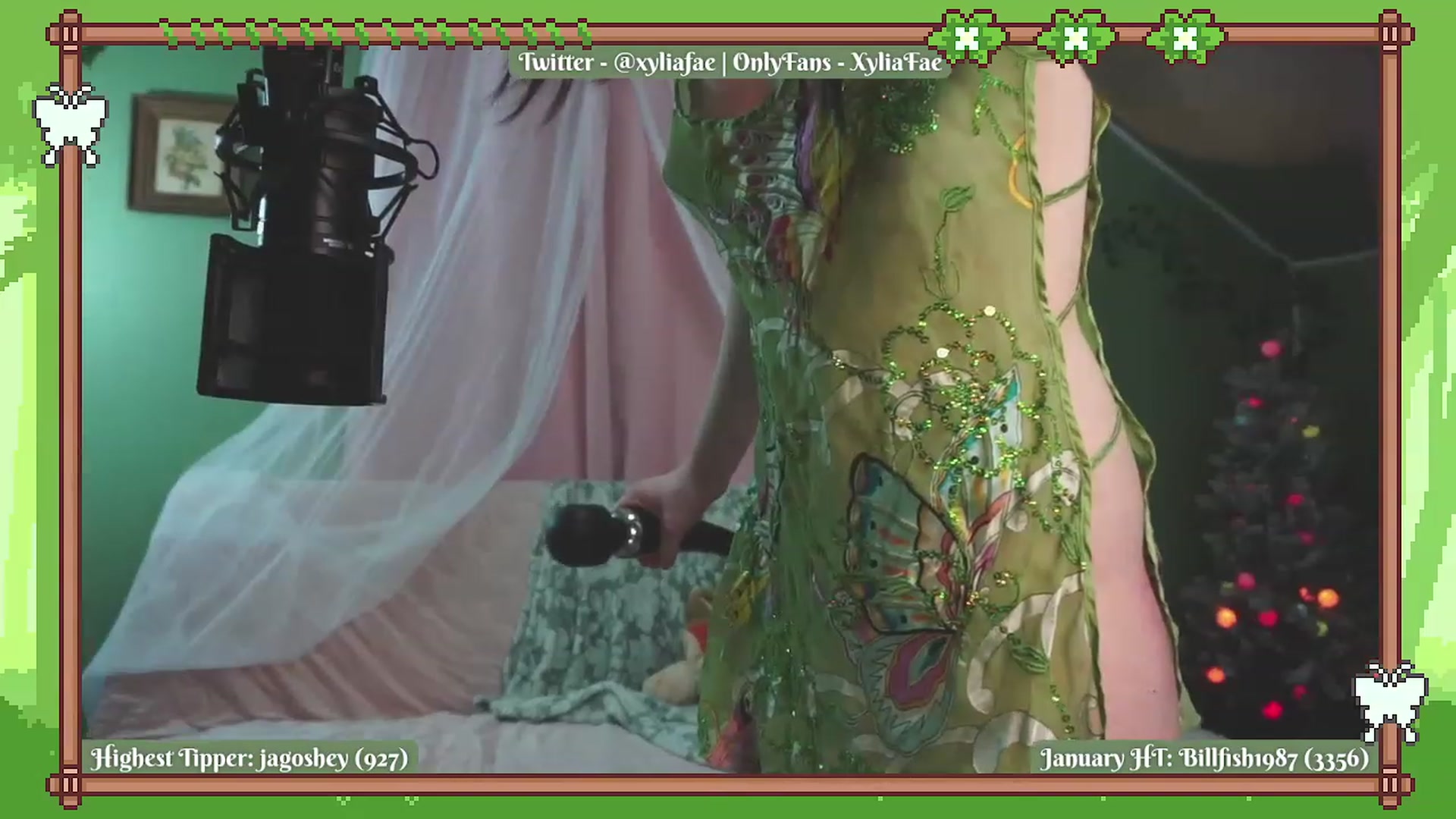 Gallery image thumbnail from XyliaFae's myfreecams stream on, 01/20/2023, 04:25 image 19 of 20