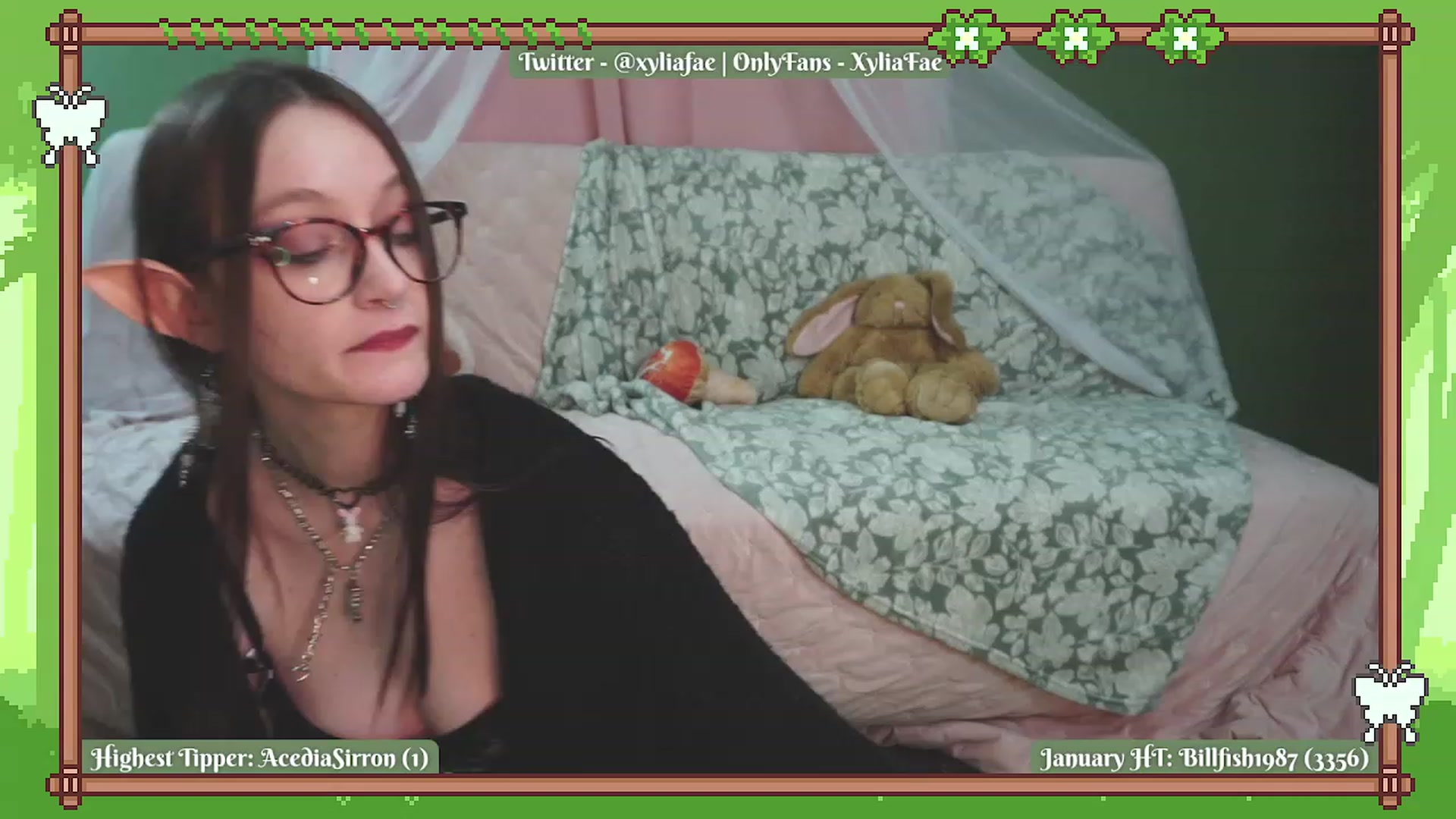 Gallery image thumbnail from XyliaFae's myfreecams stream on, 01/22/2023, 04:45 image 4 of 20