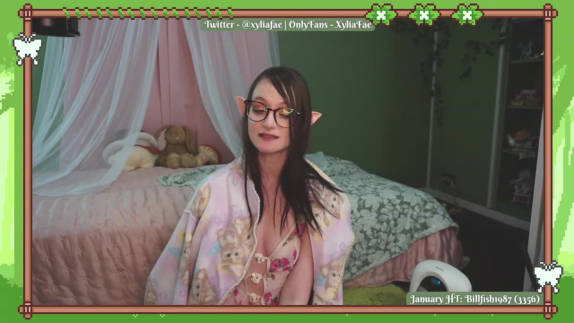 Gallery image thumbnail from XyliaFae's myfreecams stream on, 01/27/2023, 03:57 image 16 of 20