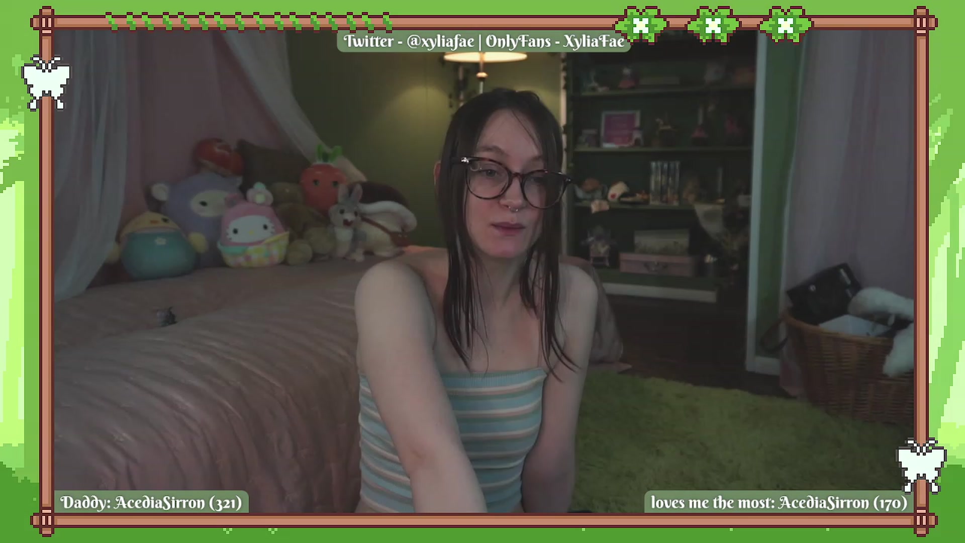 Gallery image thumbnail from XyliaFae's myfreecams stream on, 04/16/2023, 21:32 image 12 of 20