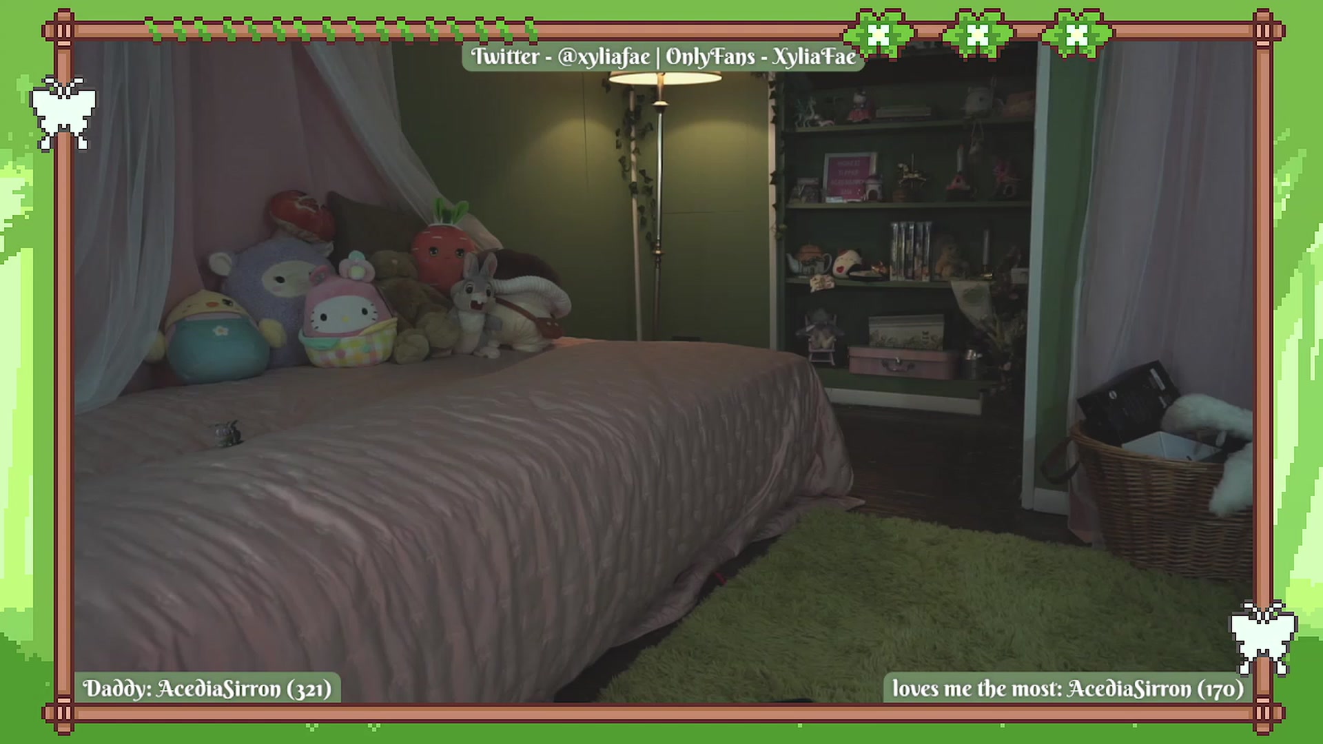 Gallery image thumbnail from XyliaFae's myfreecams stream on, 04/16/2023, 21:32 image 14 of 20