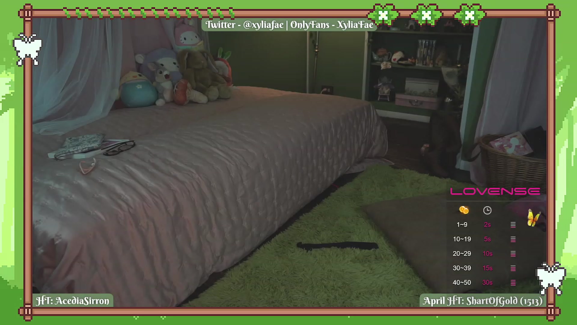 Gallery image thumbnail from XyliaFae's myfreecams stream on, 04/19/2023, 24:06 image 16 of 20