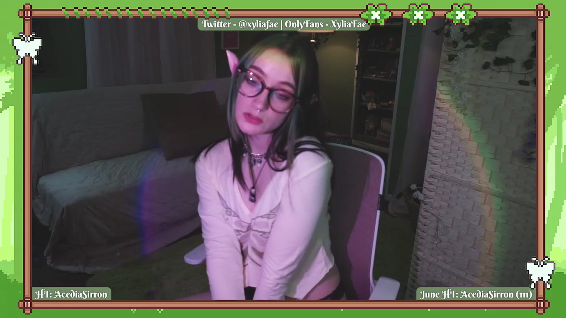 Gallery image thumbnail from XyliaFae's myfreecams stream on, 06/10/2023, 23:53 image 19 of 20