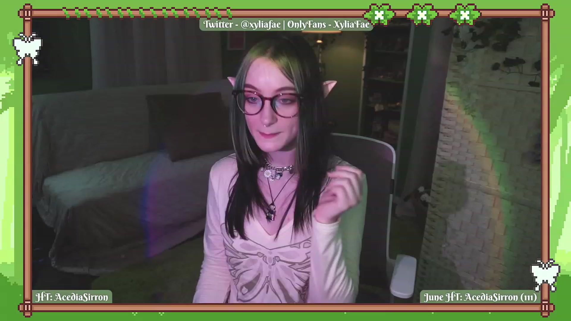 Gallery image thumbnail from XyliaFae's myfreecams stream on, 06/10/2023, 23:53 image 16 of 20