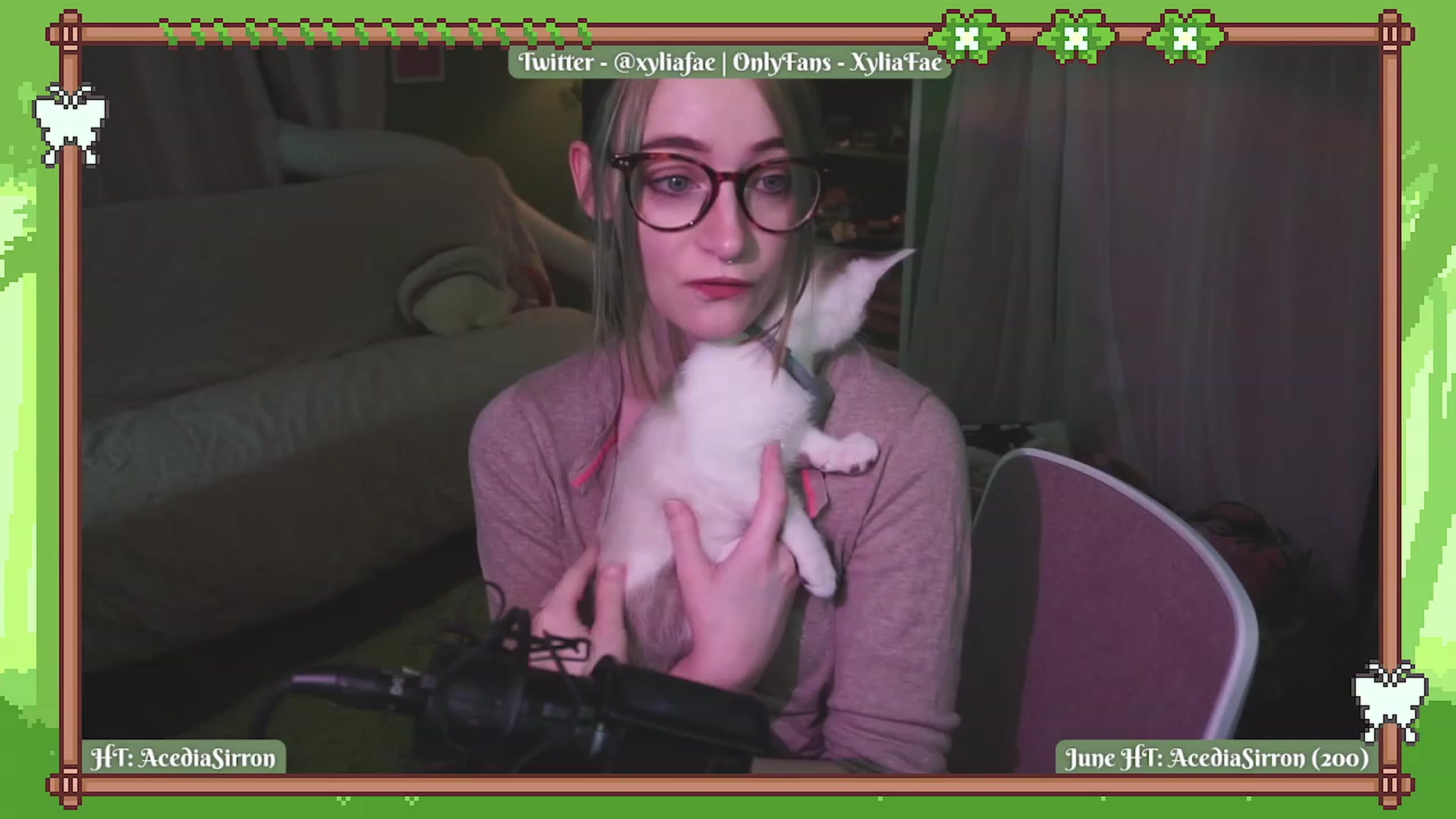 Gallery image thumbnail from XyliaFae's myfreecams stream on, 06/19/2023, 03:12 image 2 of 20