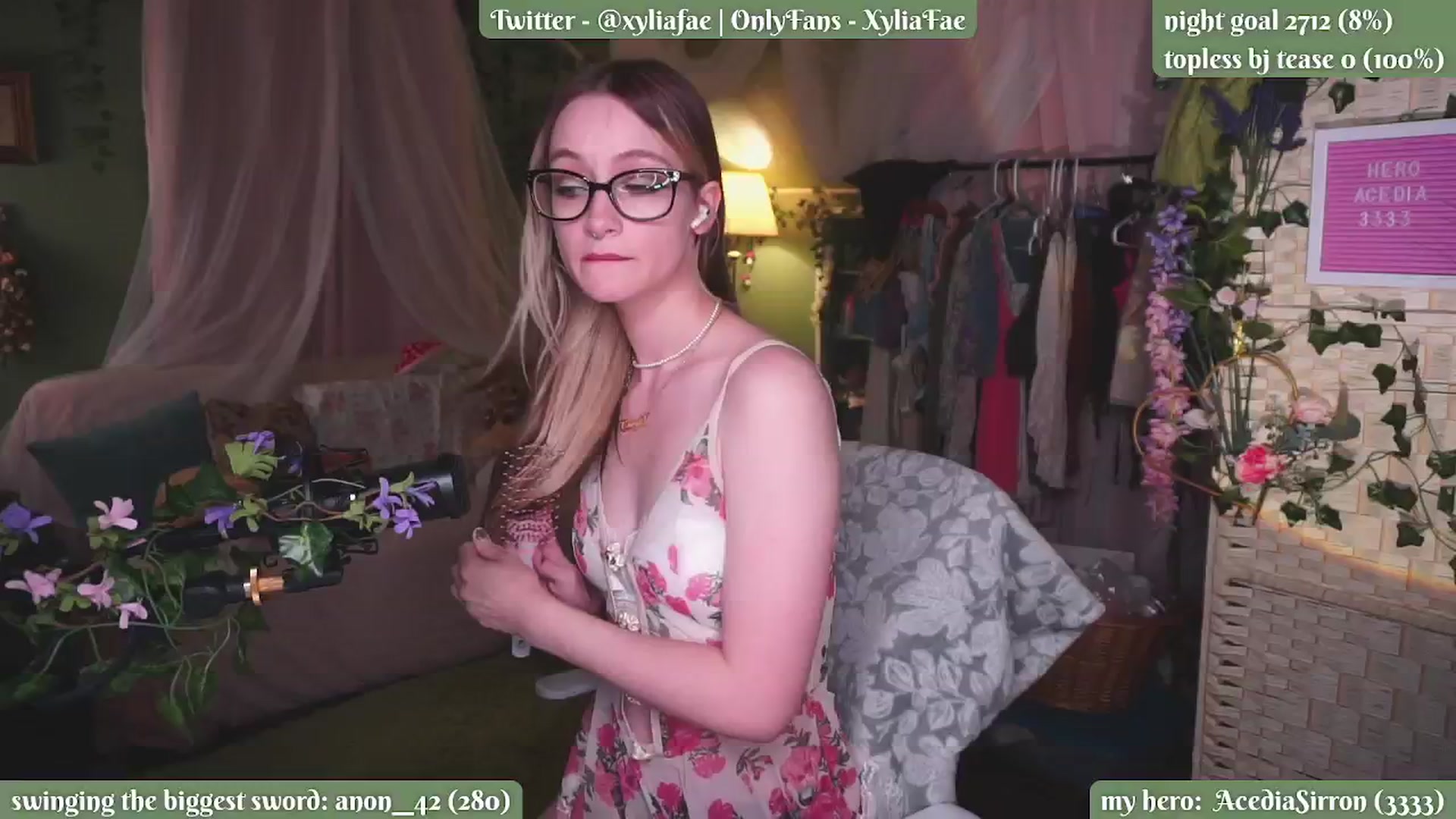 Gallery image thumbnail from XyliaFae's myfreecams stream on, 07/01/2024, 04:11 image 8 of 20