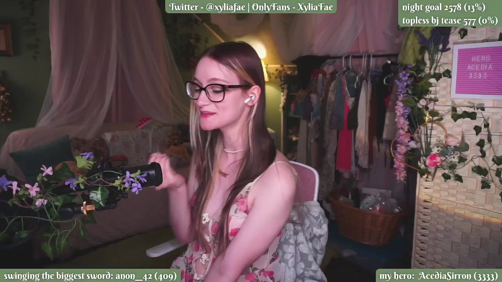 Gallery image thumbnail from XyliaFae's myfreecams stream on, 07/01/2024, 04:11 image 20 of 20