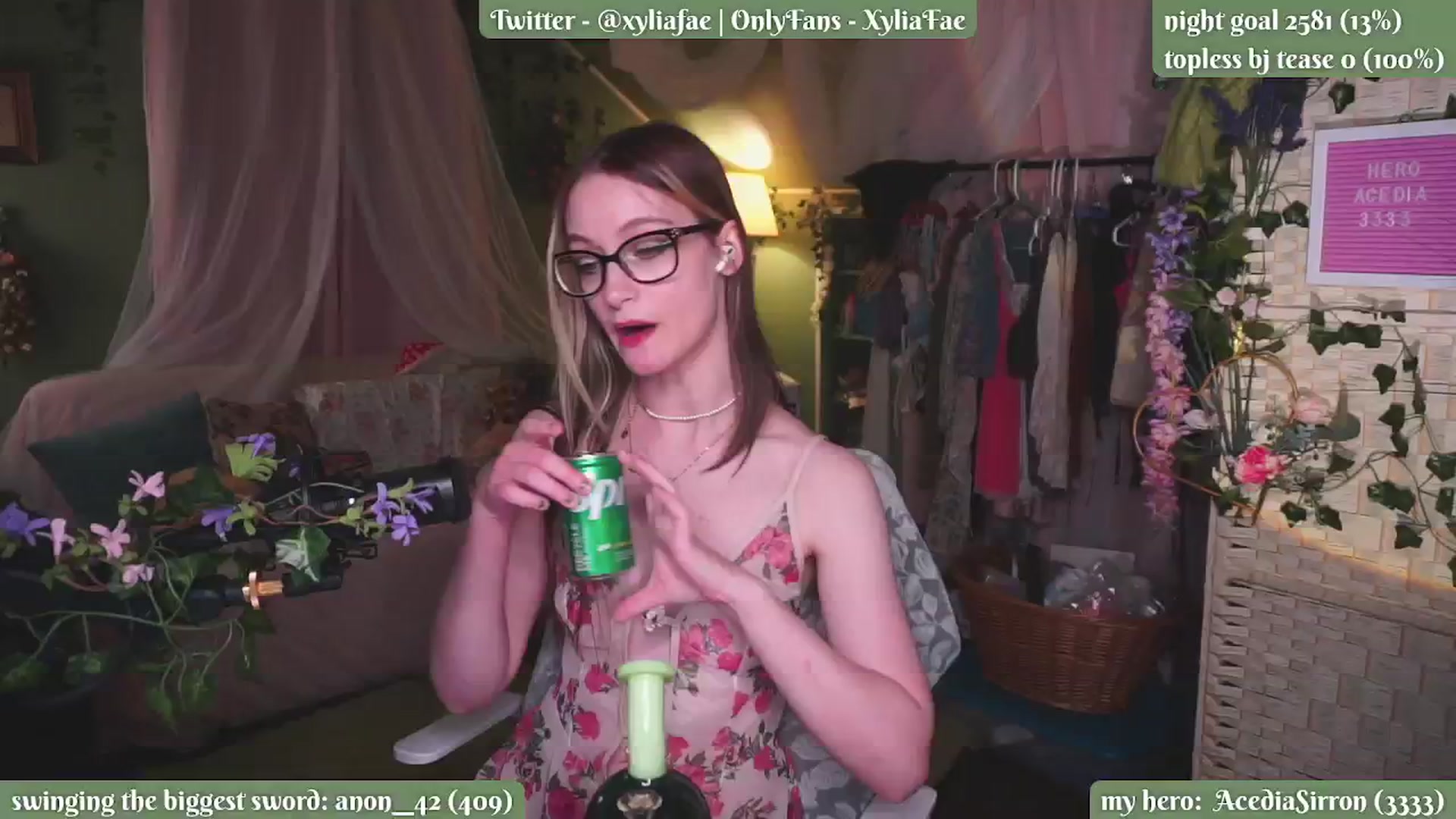 Gallery image thumbnail from XyliaFae's myfreecams stream on, 07/01/2024, 04:11 image 15 of 20