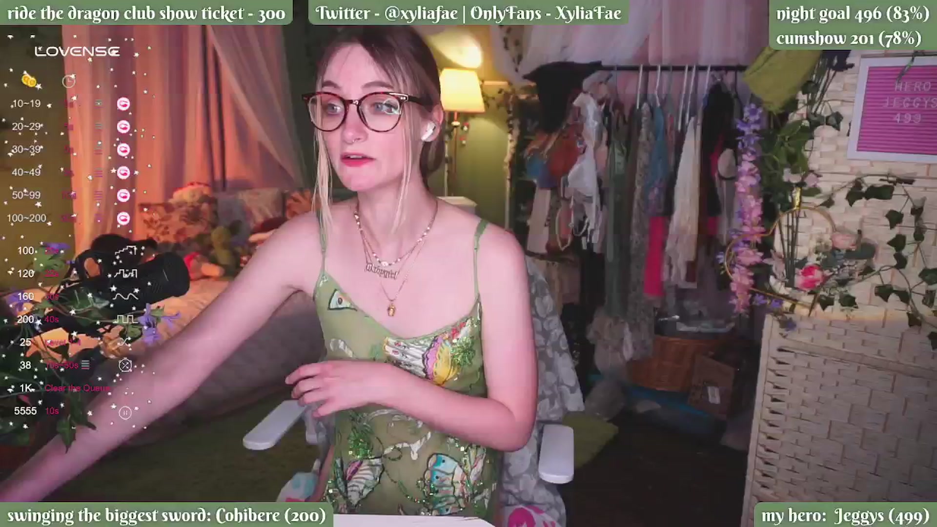 Gallery image thumbnail from XyliaFae's myfreecams stream on, 07/14/2024, 08:37 image 6 of 20