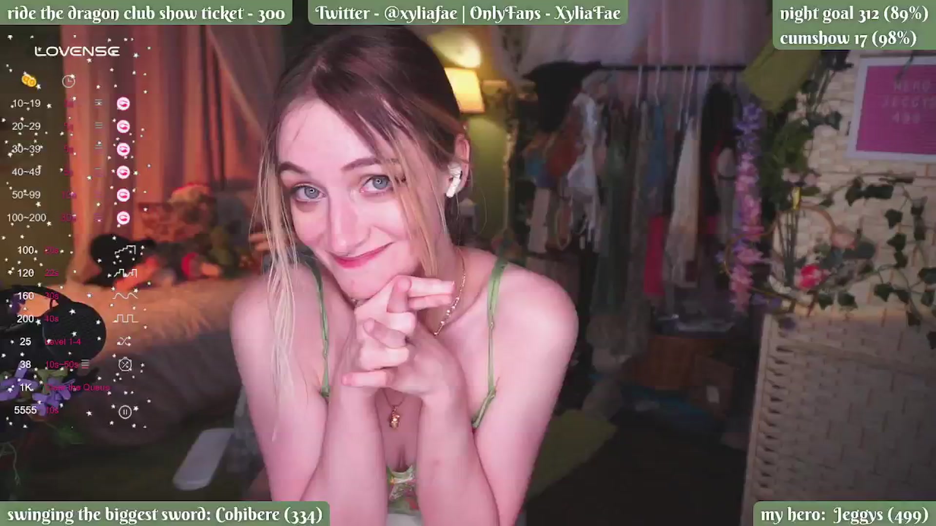 Gallery image thumbnail from XyliaFae's myfreecams stream on, 07/14/2024, 08:37 image 7 of 20