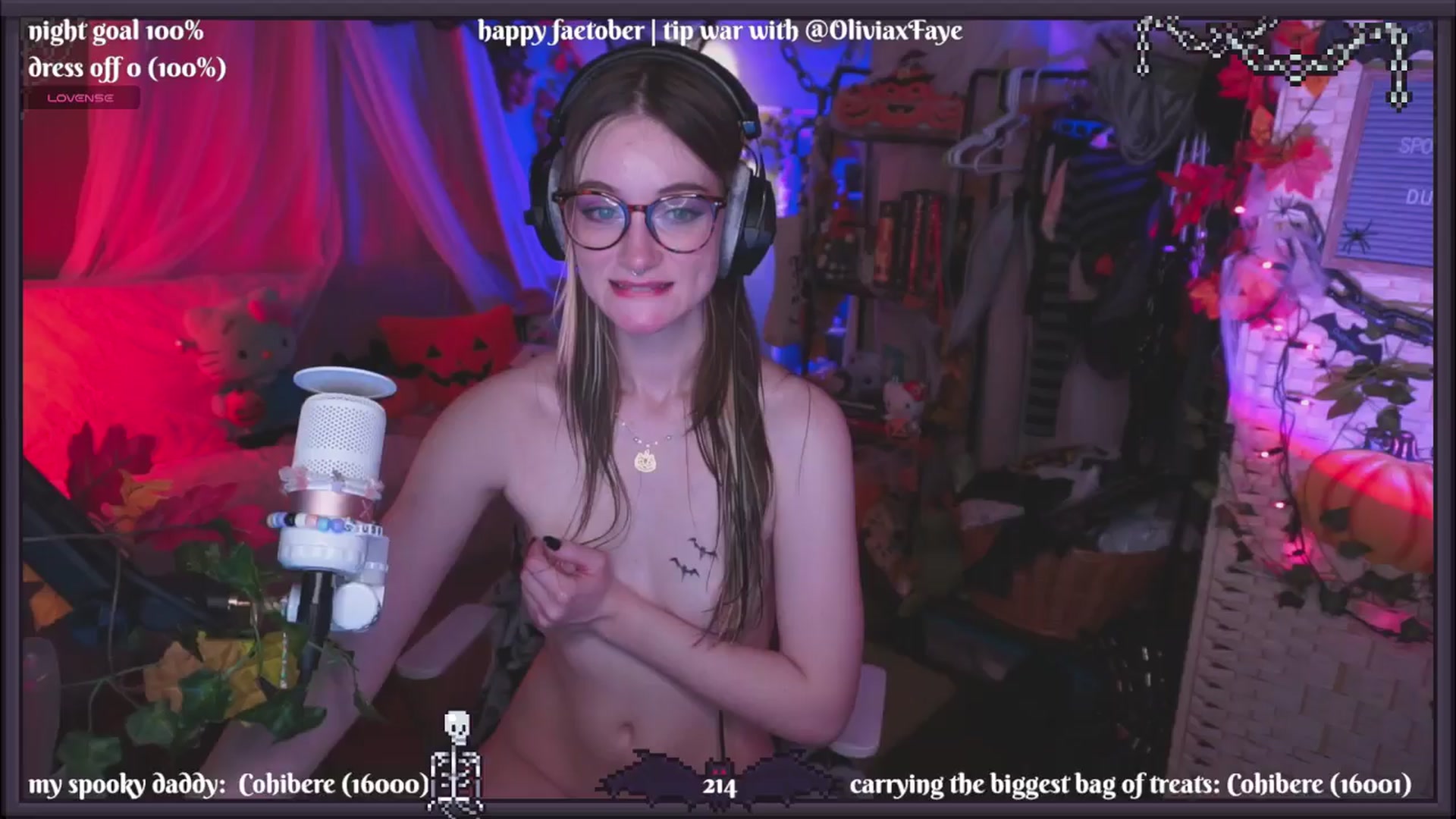 Gallery image thumbnail from XyliaFae's myfreecams stream on, 10/06/2024, 05:55 image 19 of 20