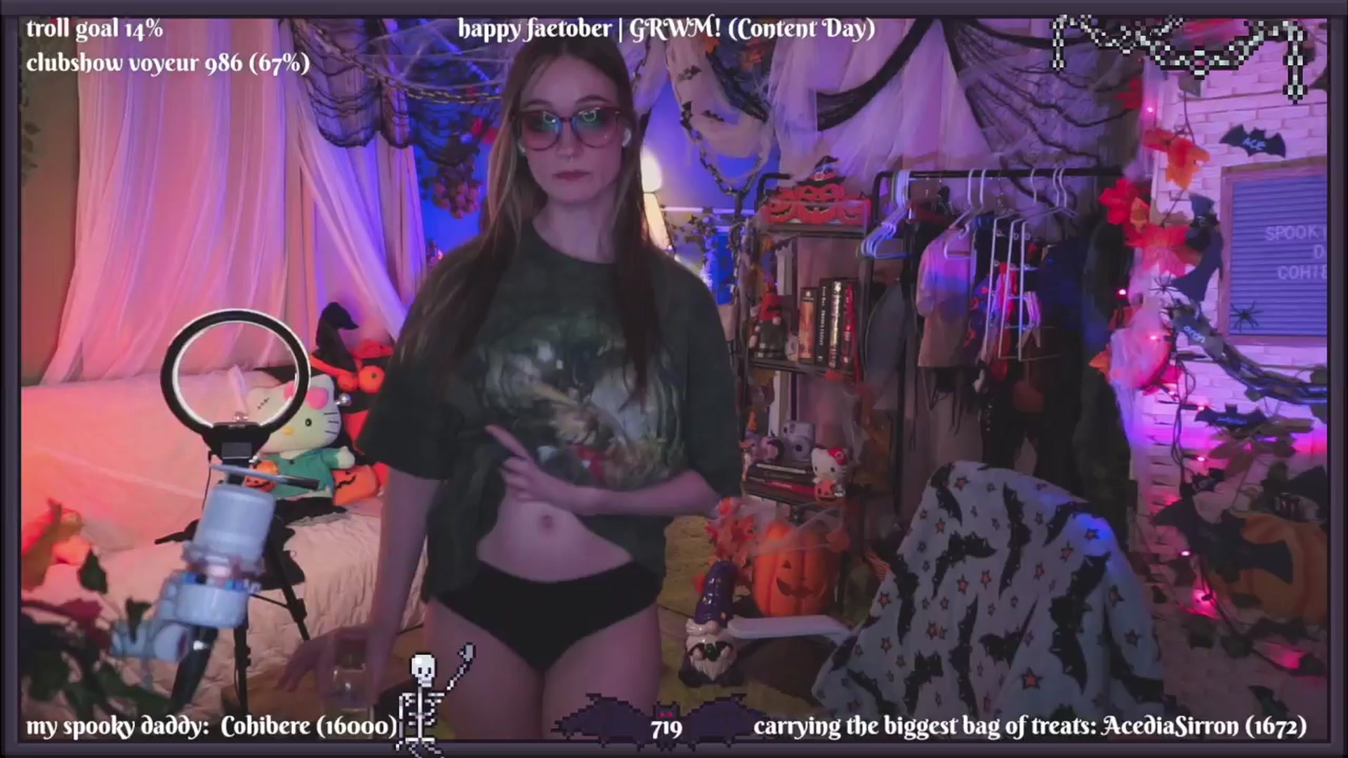 Gallery image thumbnail from XyliaFae's myfreecams stream on, 10/18/2024, 03:50 image 15 of 20