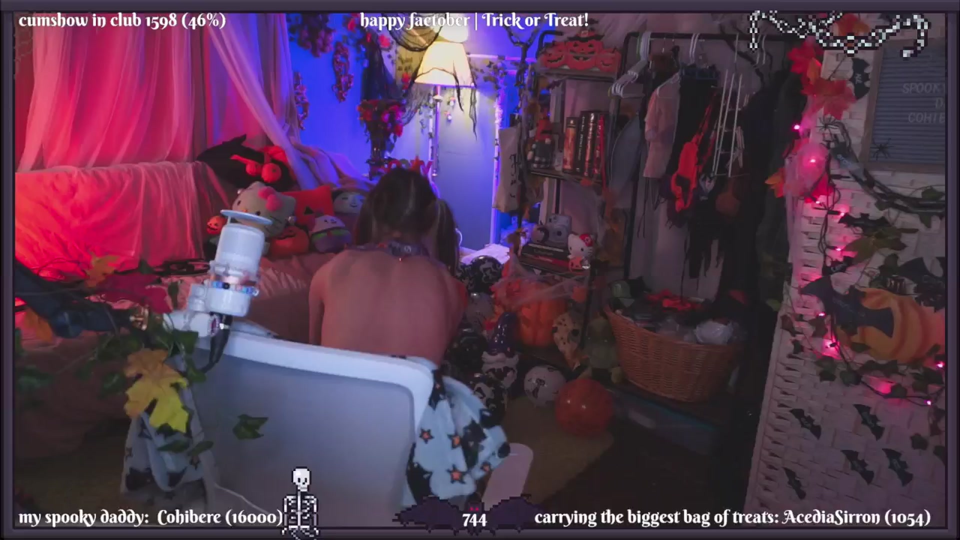 Gallery image thumbnail from XyliaFae's myfreecams stream on, 10/20/2024, 06:43 image 10 of 20