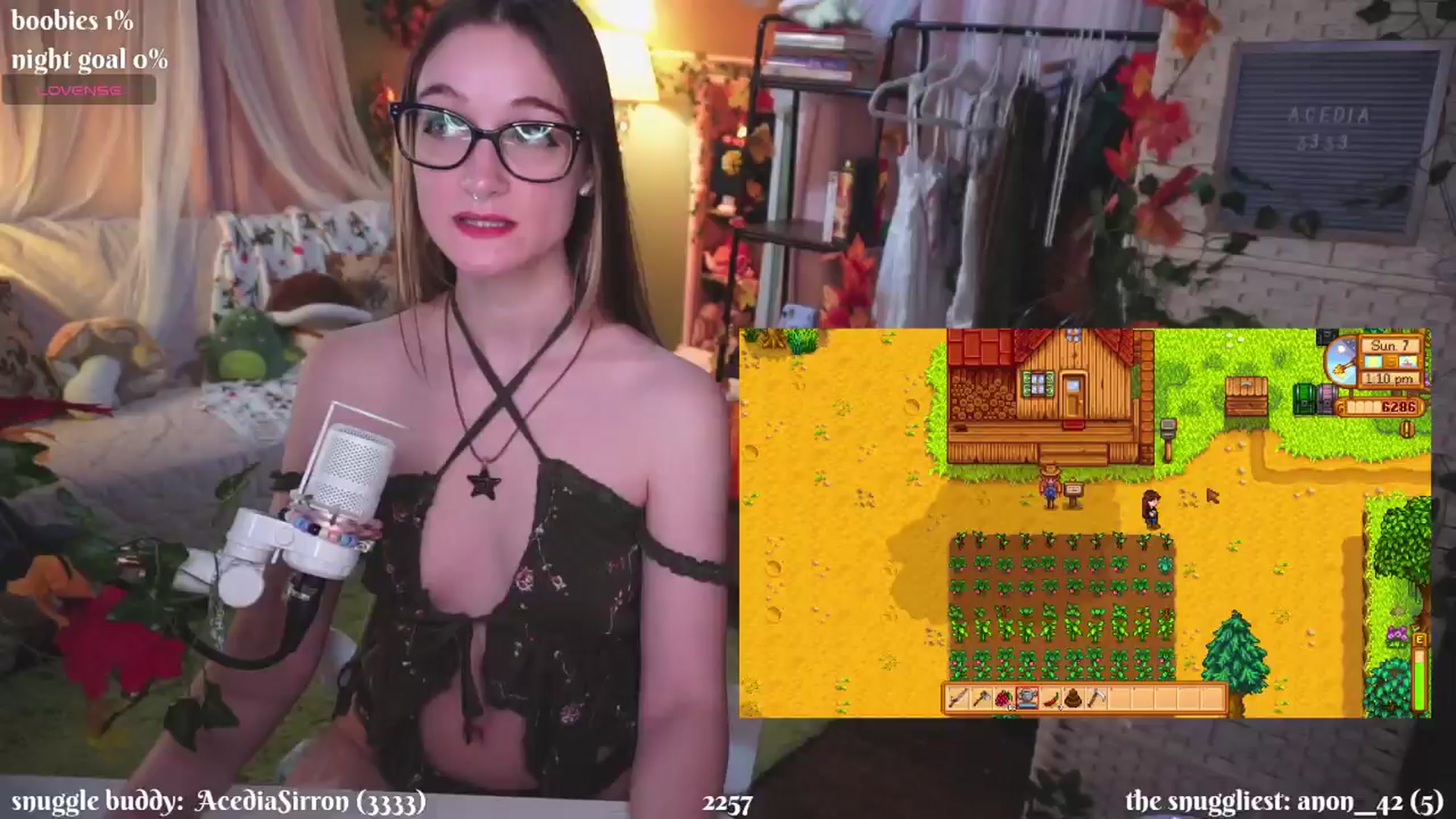 Gallery image thumbnail from XyliaFae's myfreecams stream on, 11/10/2024, 06:43 image 5 of 20