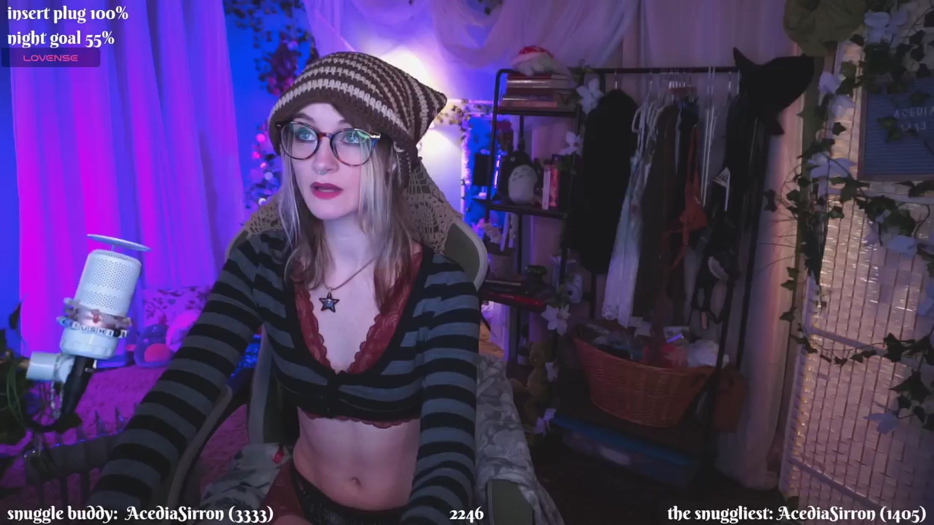 Gallery image thumbnail from XyliaFae's myfreecams stream on, 11/23/2024, 07:37 image 3 of 20